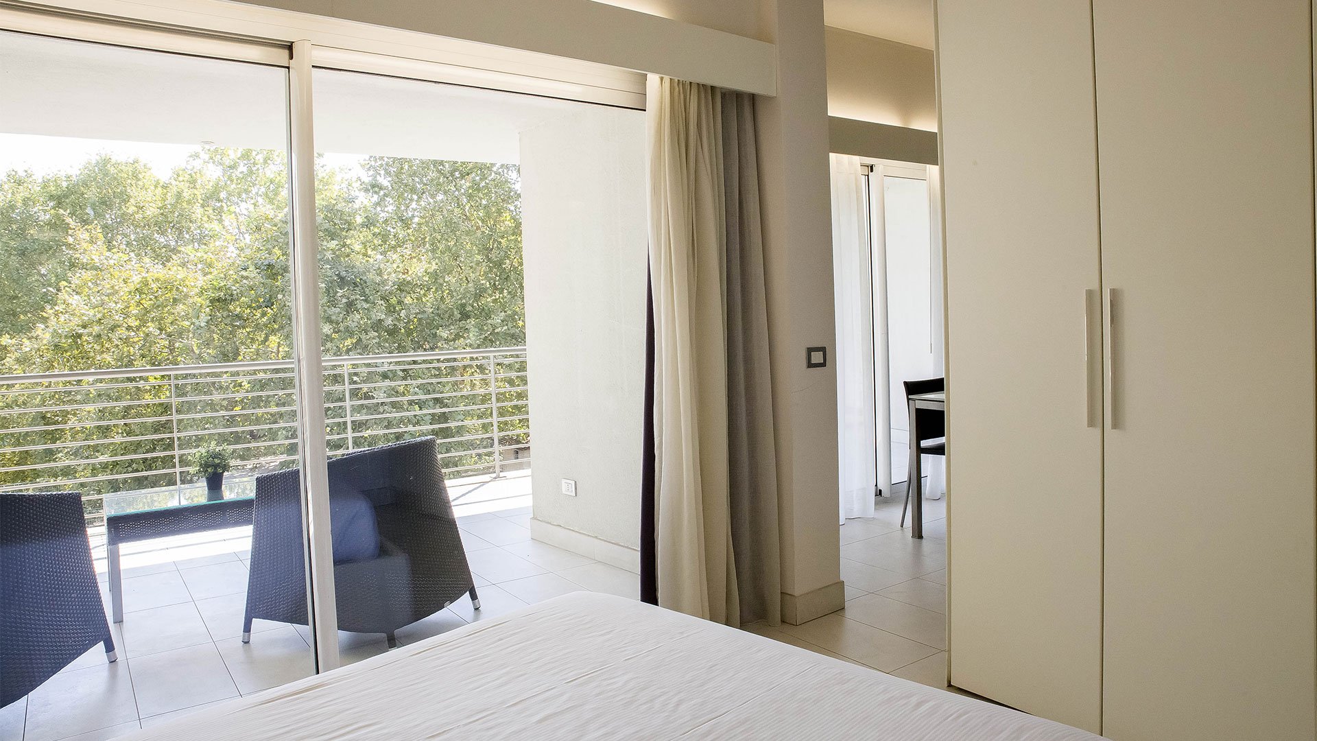 Apartments4