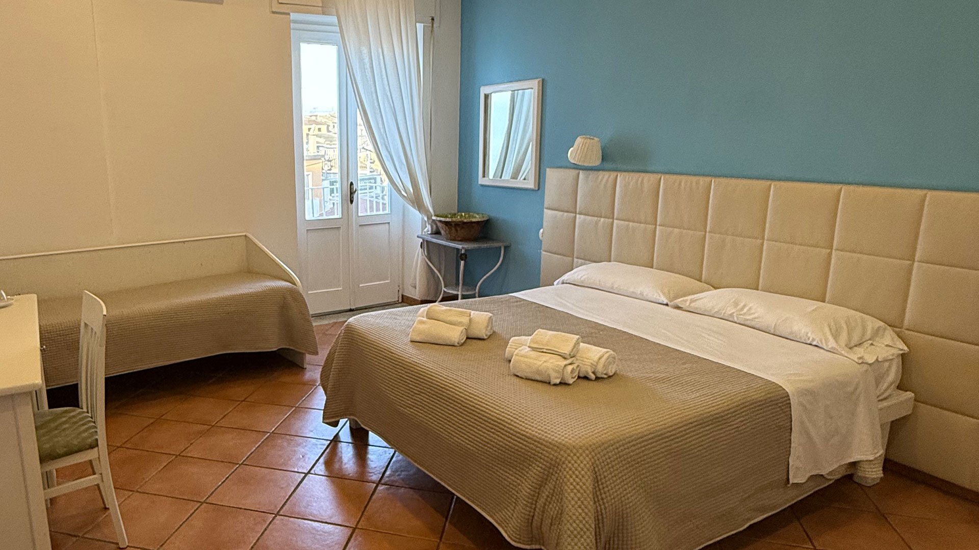 Rooms1