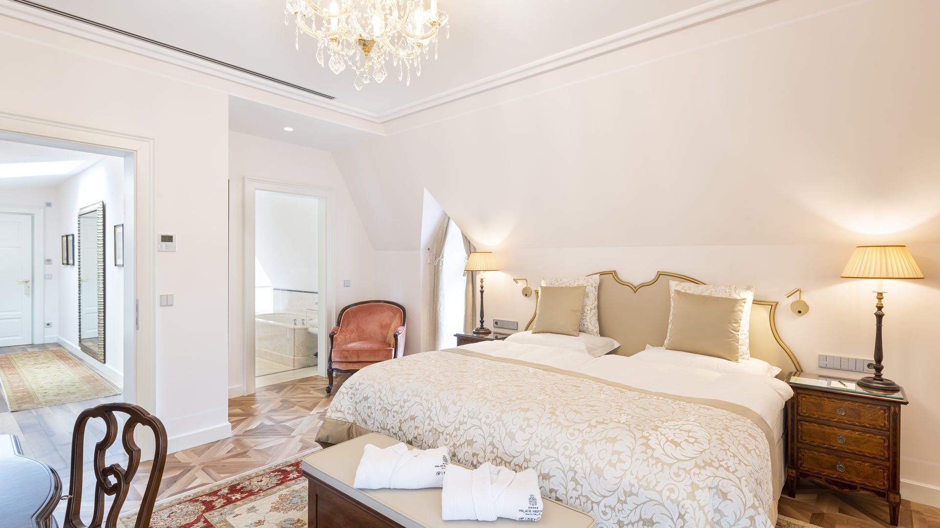 Люкс Castello Rooftop Deluxe4 Люкс Castello Rooftop Deluxe4