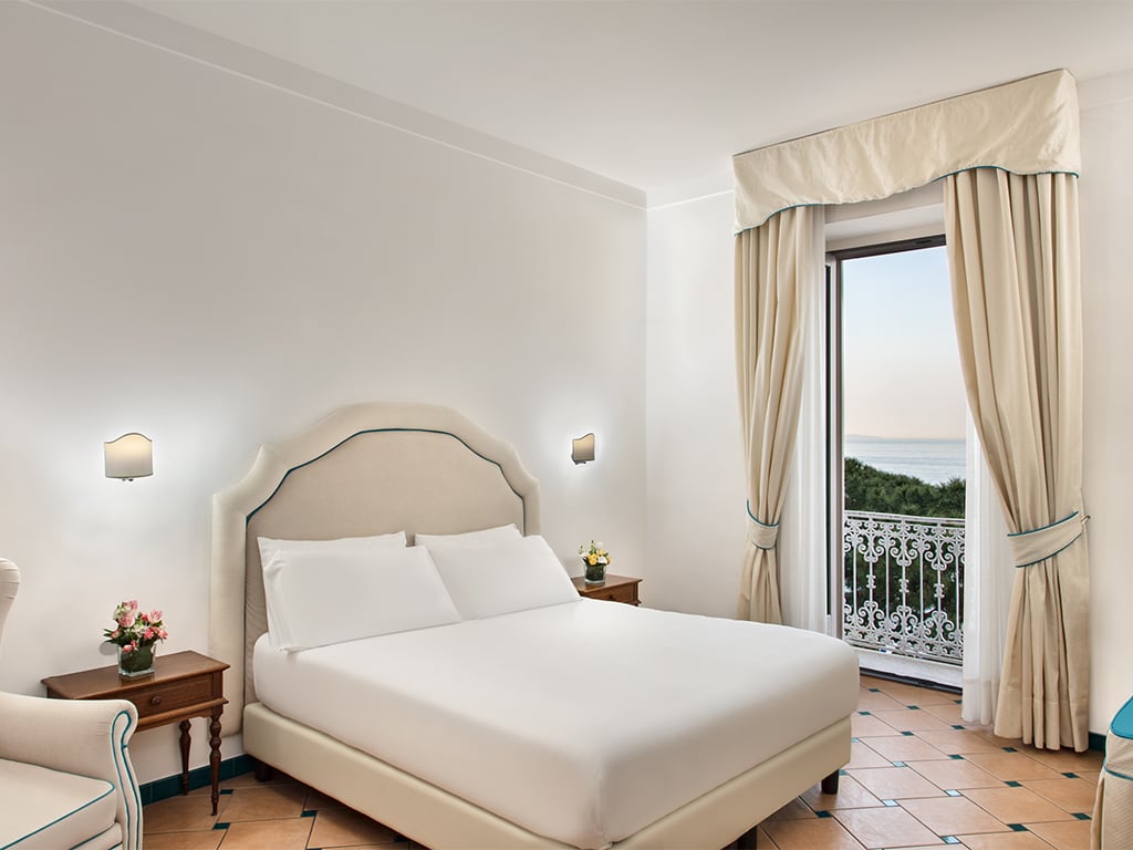 Camere & Suites 12 Camere & Suites 12