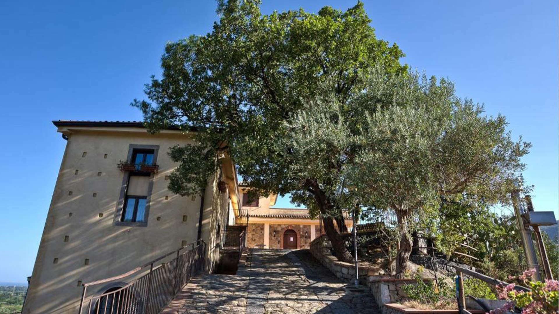 Agriturismo Il Poggio Luxury Country Resort1