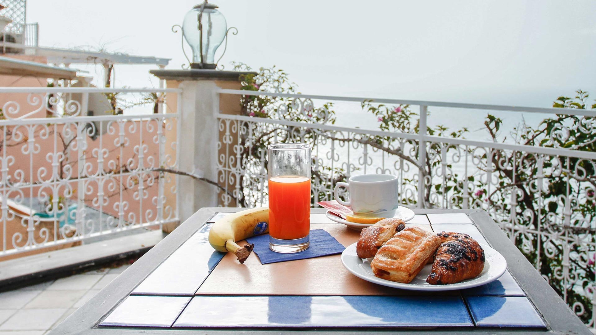 Welcome to Art Hotel Pasitea in Positano9 Welcome to Art Hotel Pasitea in Positano9