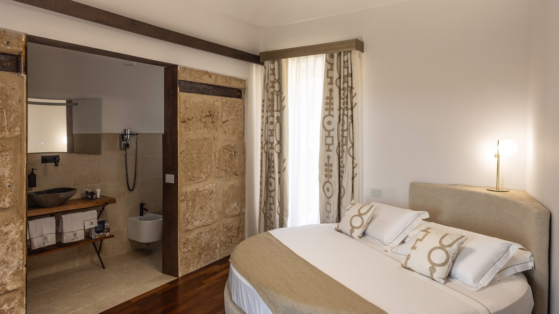 Junior Suite Terrace2