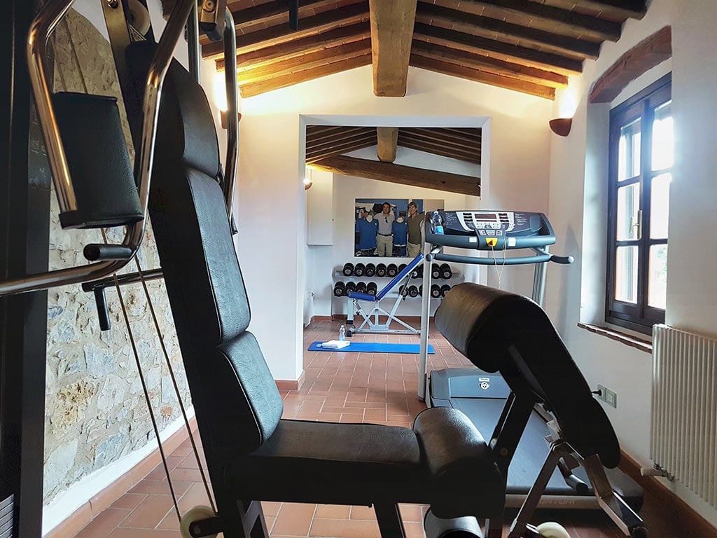 gallery-esterni/Cennina-gym.jpg gallery-esterni/Cennina-gym.jpg