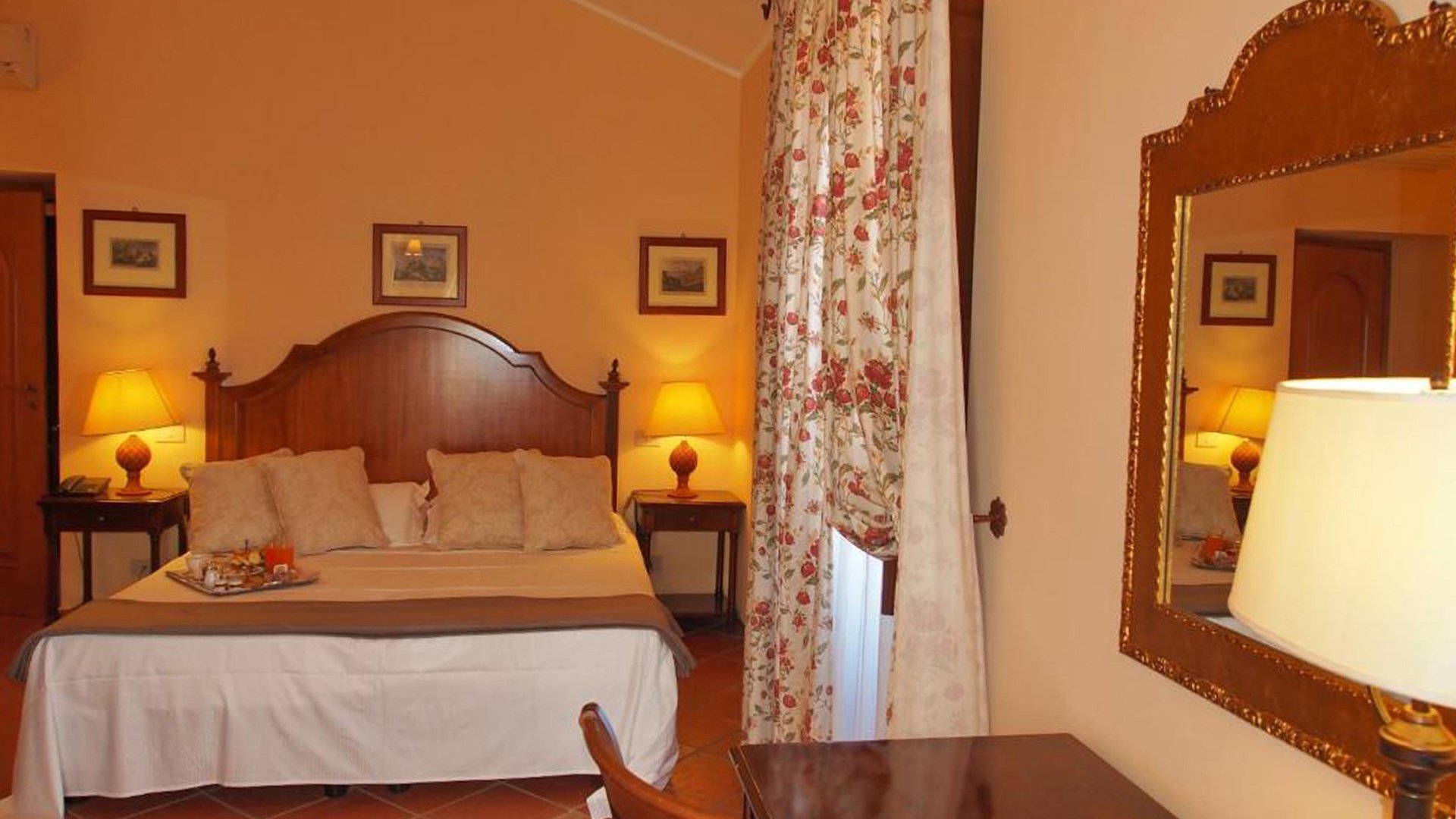 Rooms3