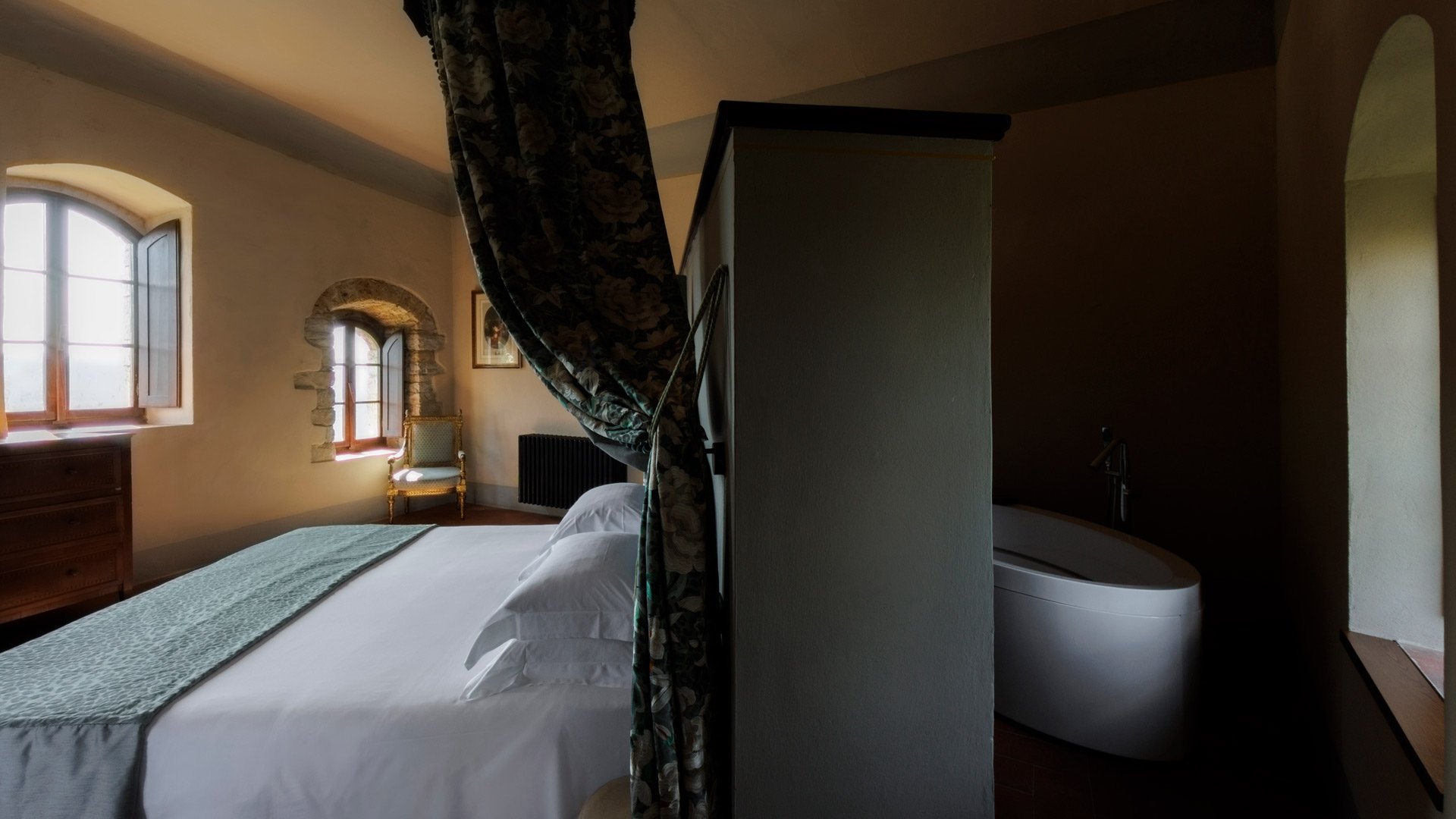 Tower Suite4