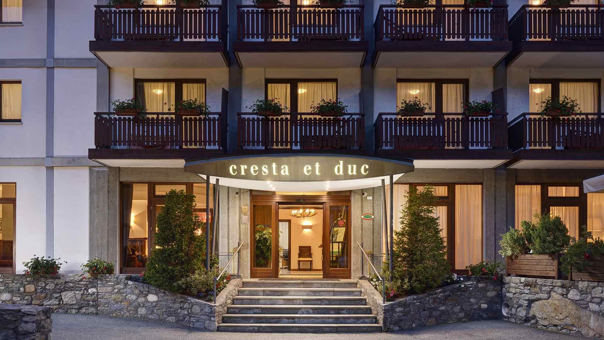 HS Hotel Group3