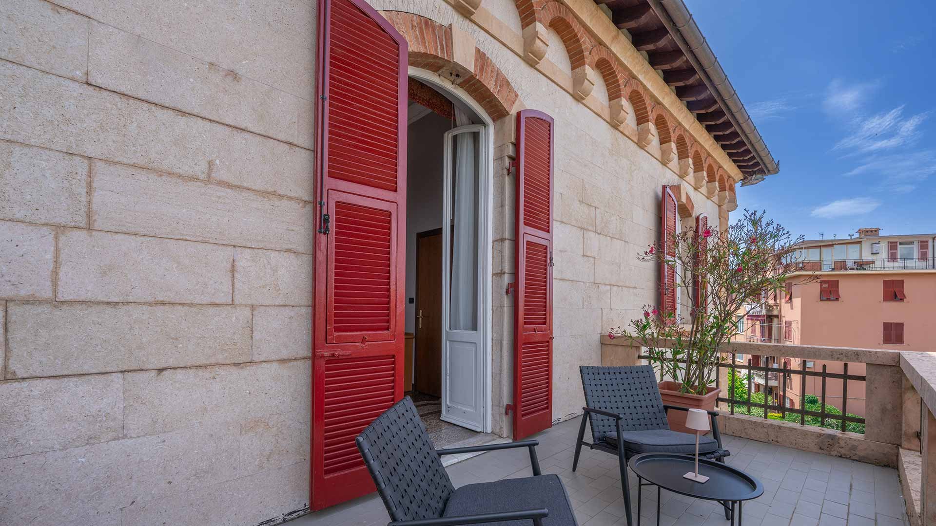 Camera Superior con Balcone3
