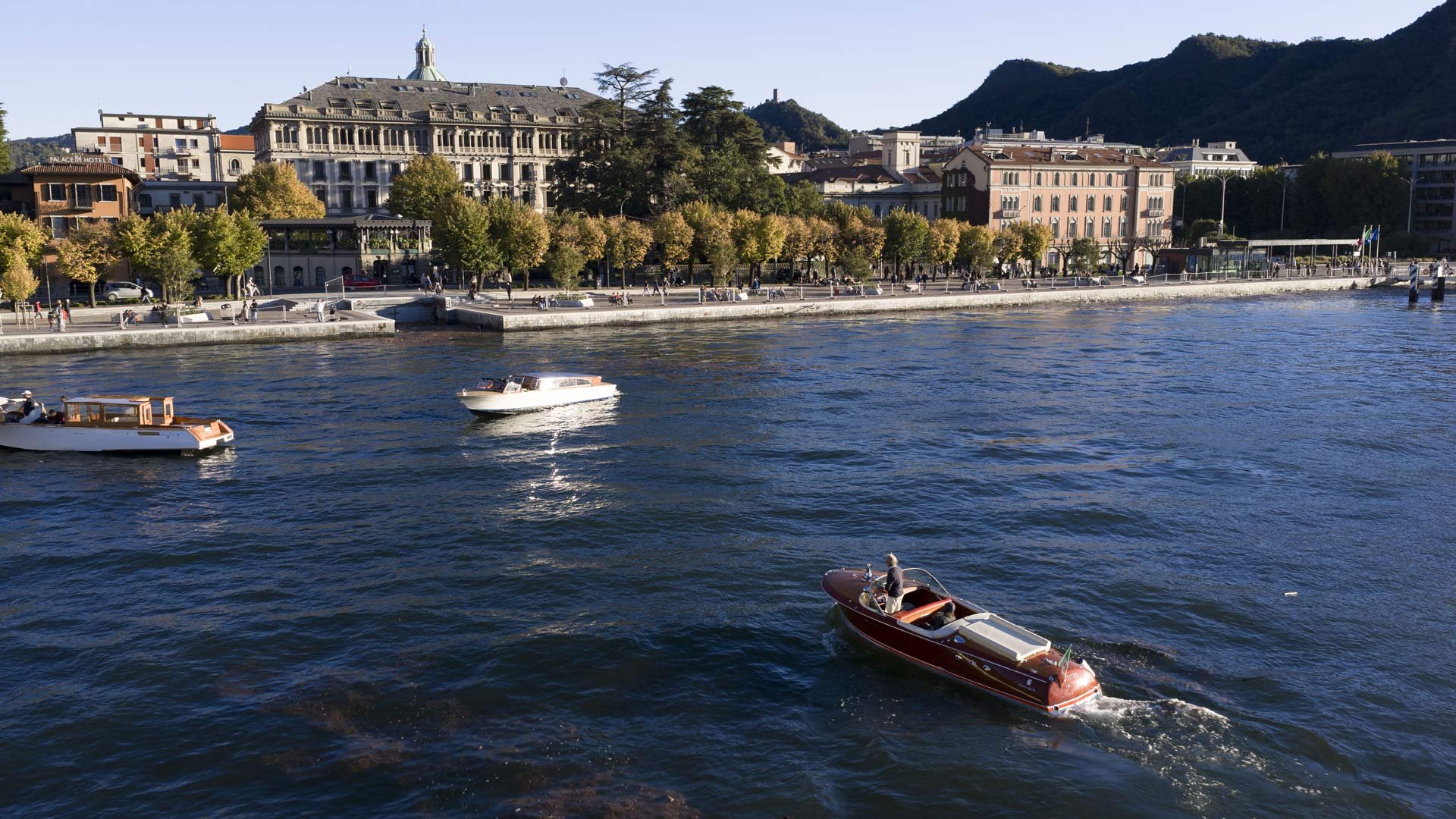 Willkommen bei MÍMESIS 11: Deinem stilvollen Rückzugsort in Como6