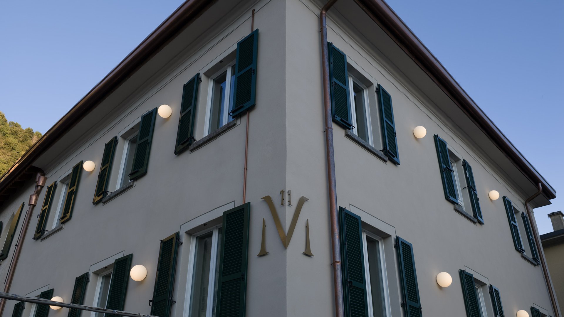 Experience tranquility and elegance at MÍMESIS 11 in Como4