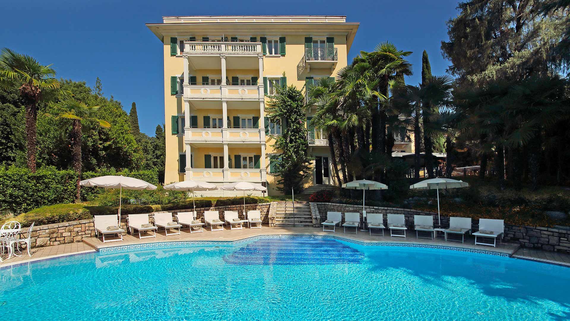 Contacts1