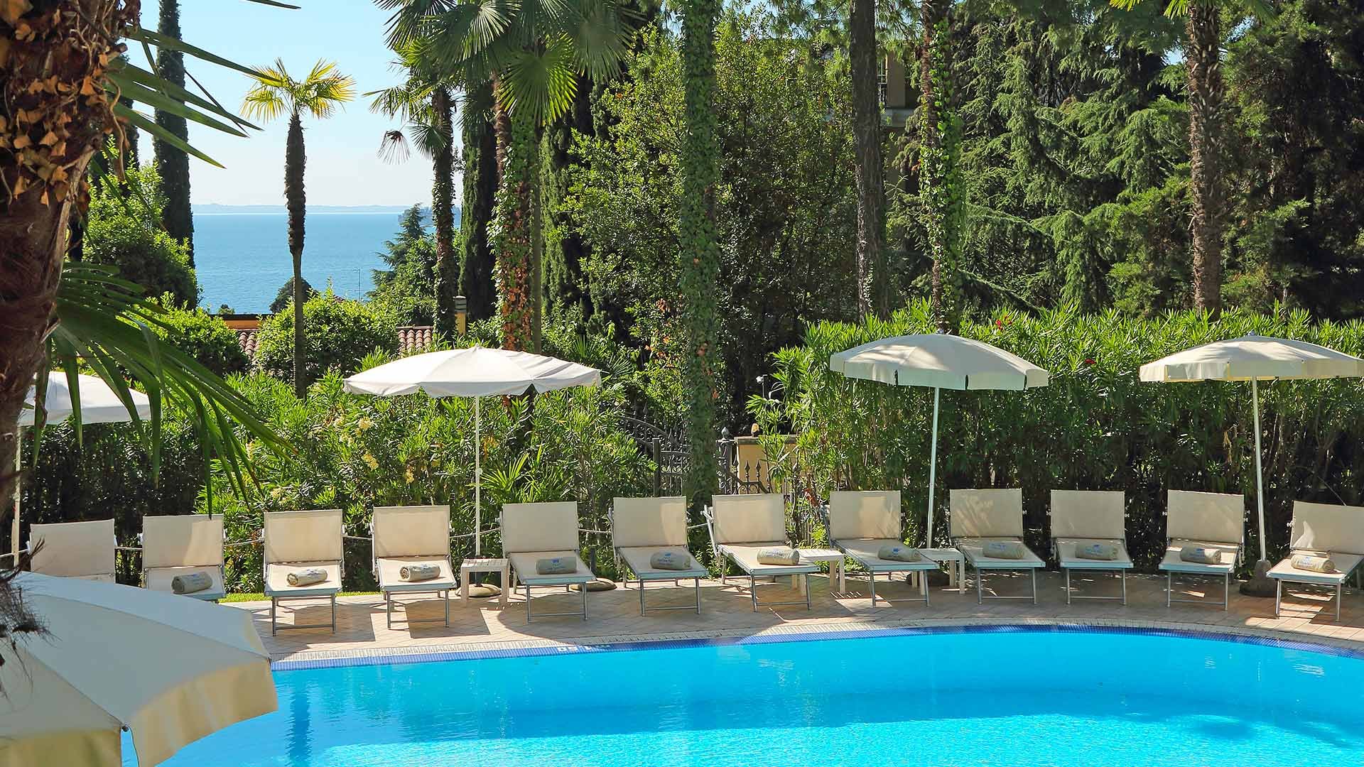 Swimming pool2