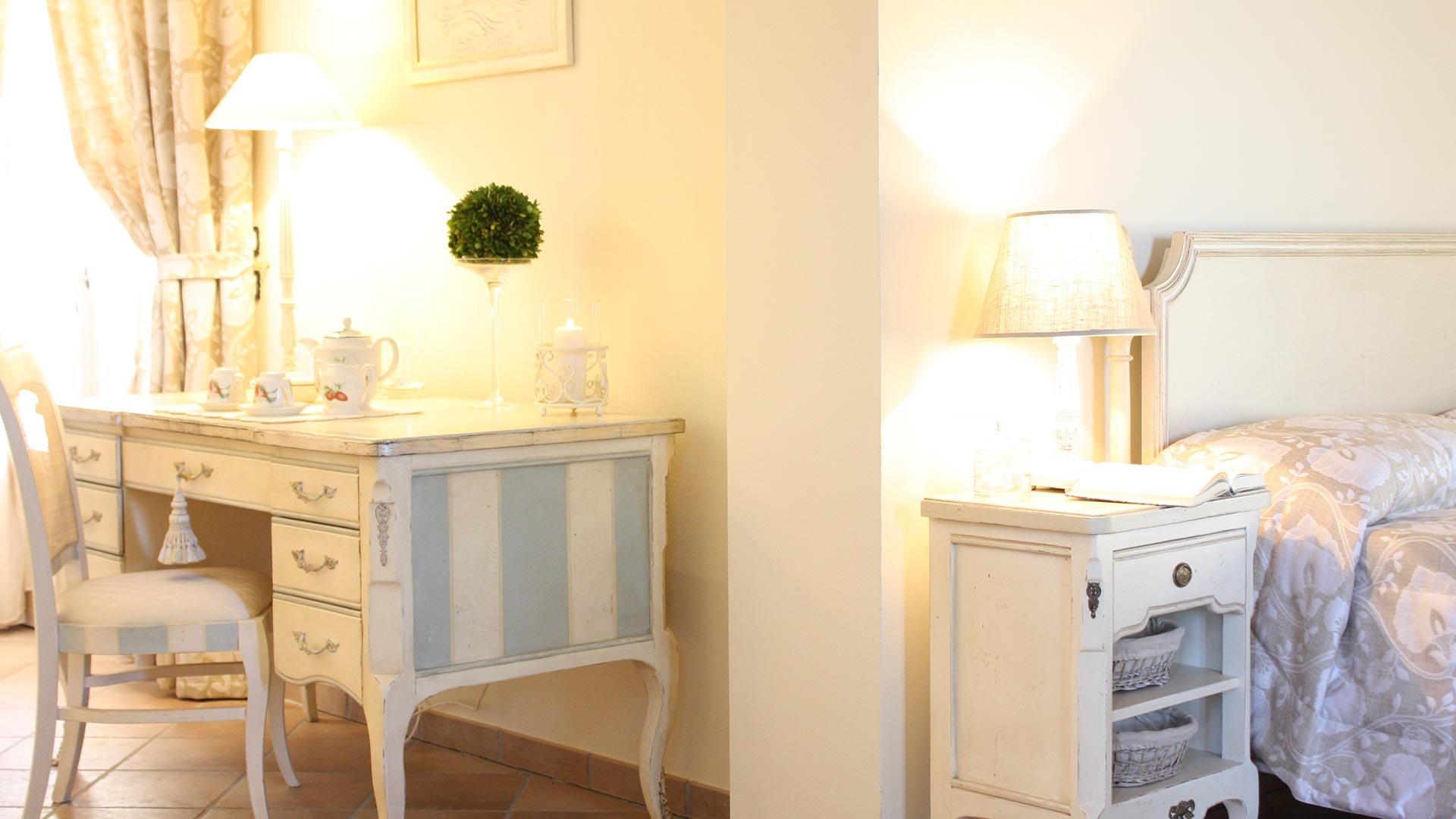 Rooms and Suites6