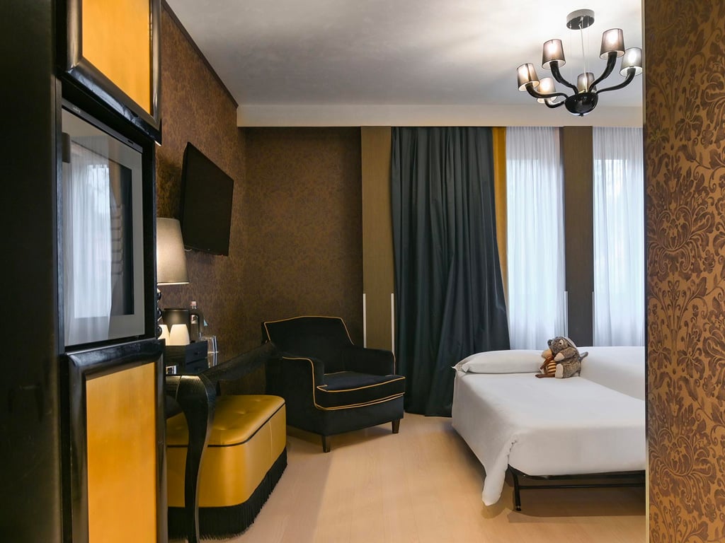Classic Dreibettzimmer15