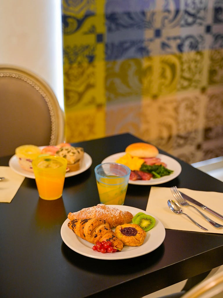 Hotel 18 Hotel 18