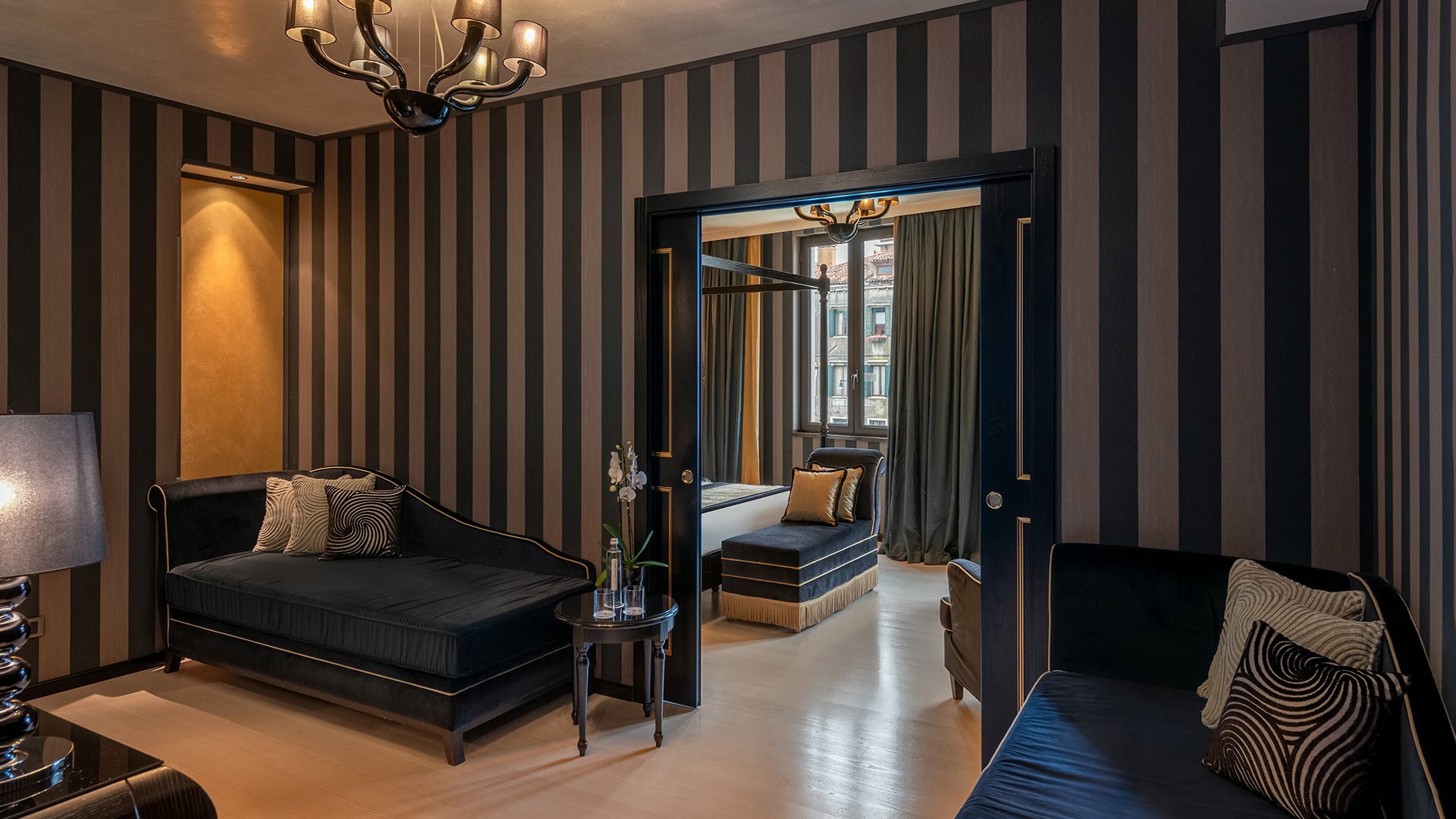Suite mit Kanalblick13 Suite mit Kanalblick13