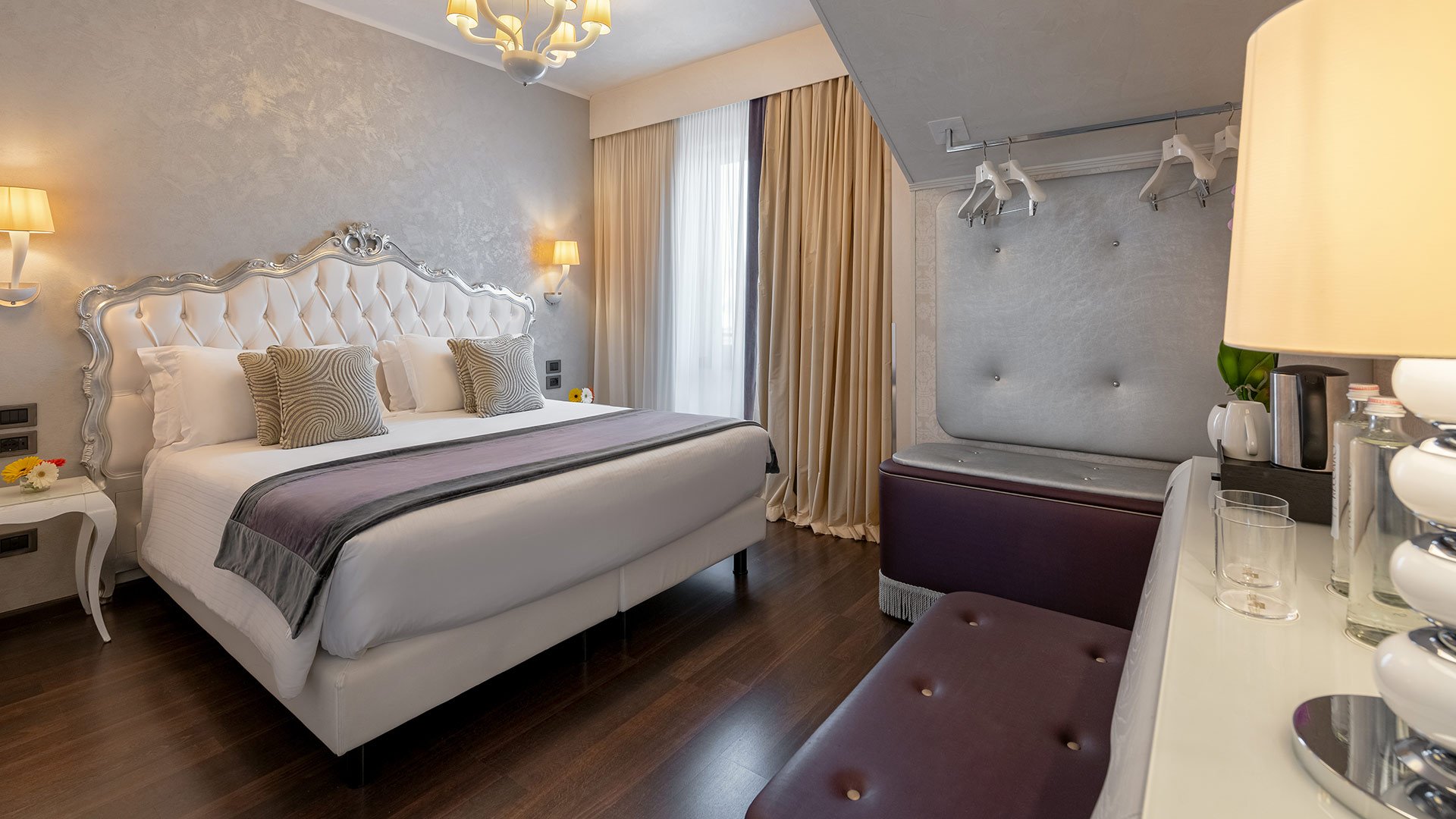 Suite con Terrazza e Jacuzzi all’aperto14 Suite con Terrazza e Jacuzzi all’aperto14