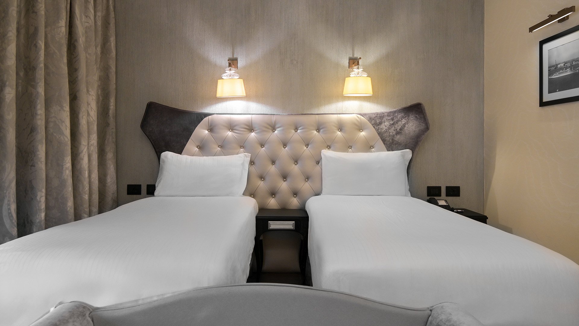 Superior Doppelzimmer mit Kanalblick11 Superior Doppelzimmer mit Kanalblick11