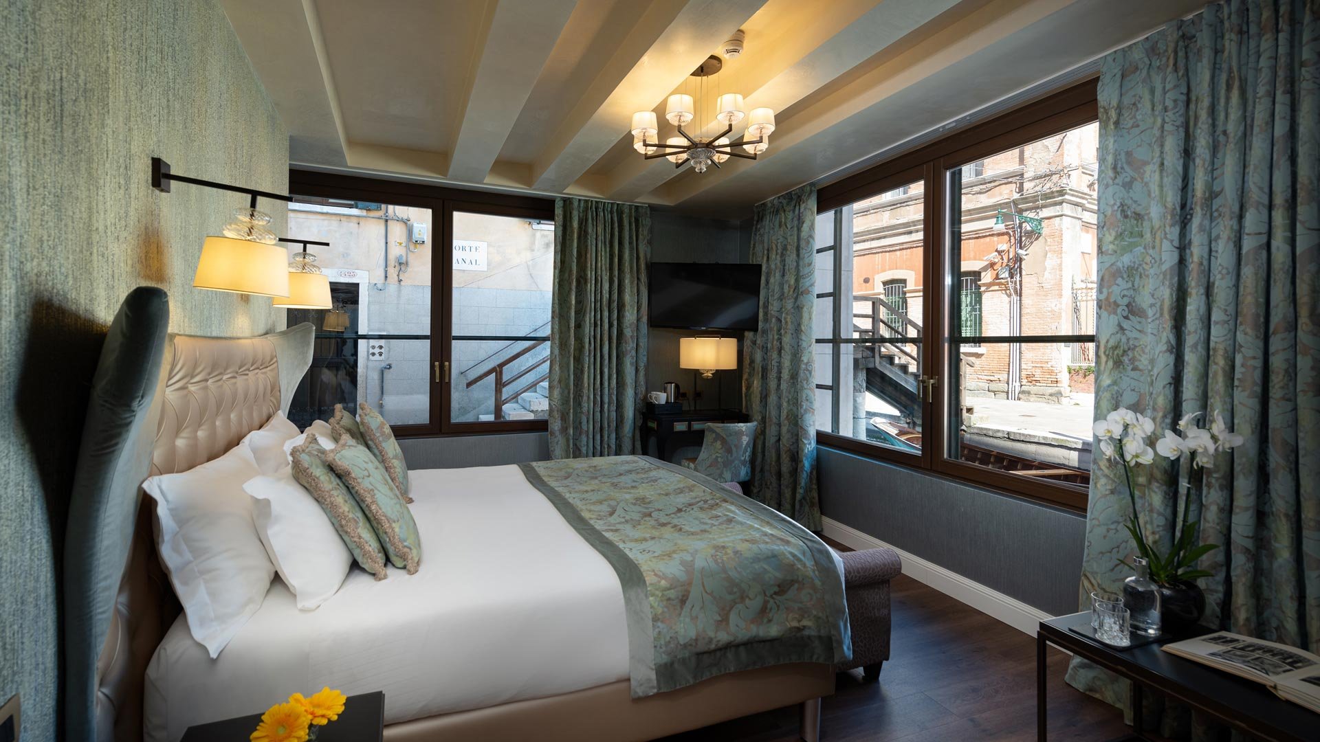 Junior Suite mit Kanalblick16 Junior Suite mit Kanalblick16