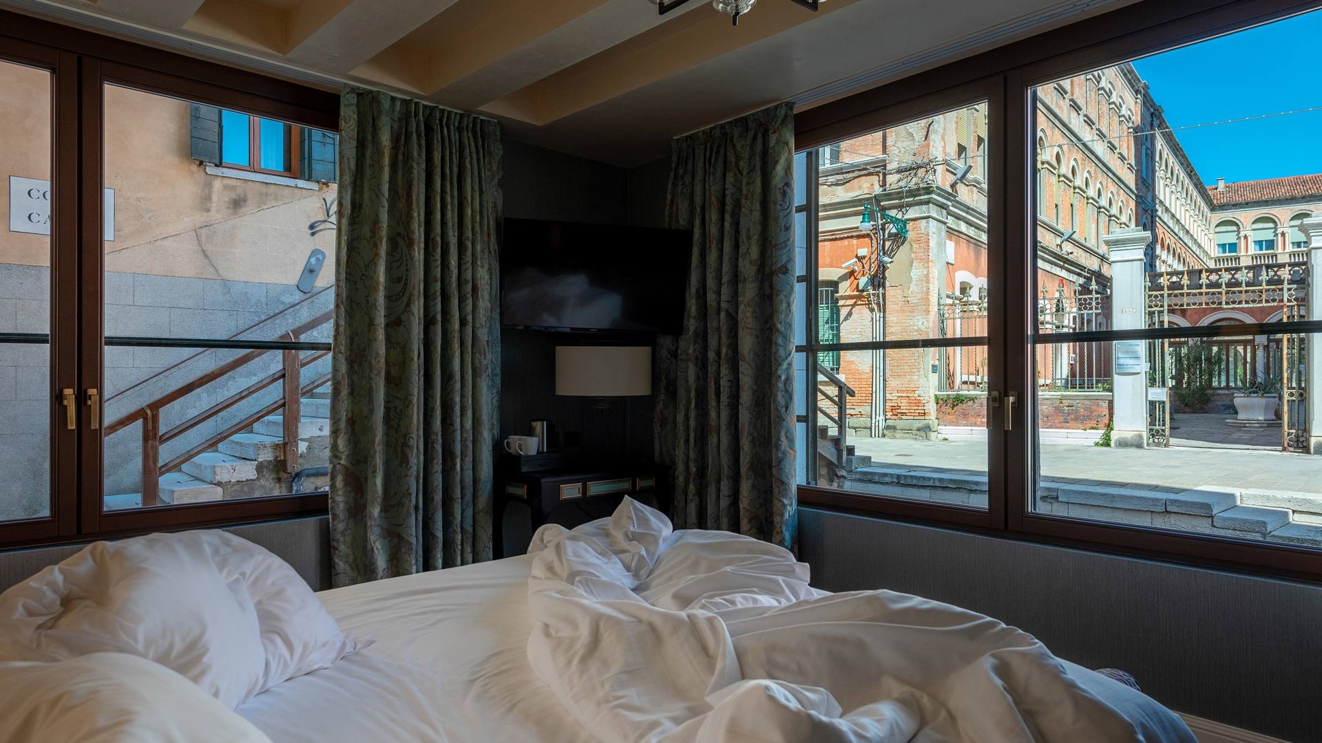 Junior Suite mit Kanalblick15 Junior Suite mit Kanalblick15