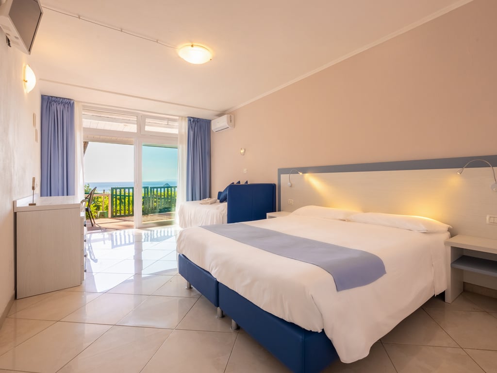 Hotel Paradiso 1