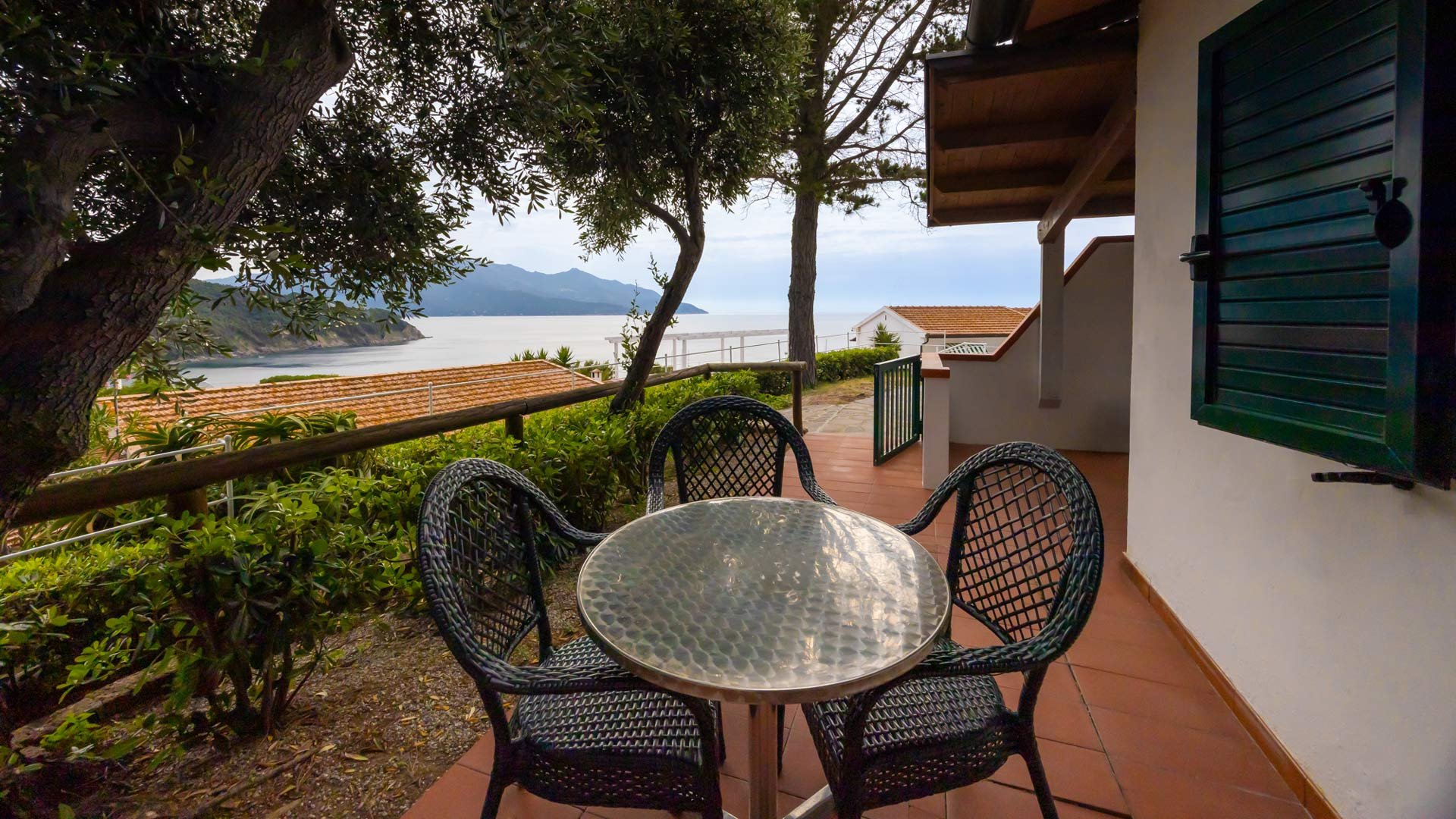 Comfort Classic mit terrasse und meerblick2