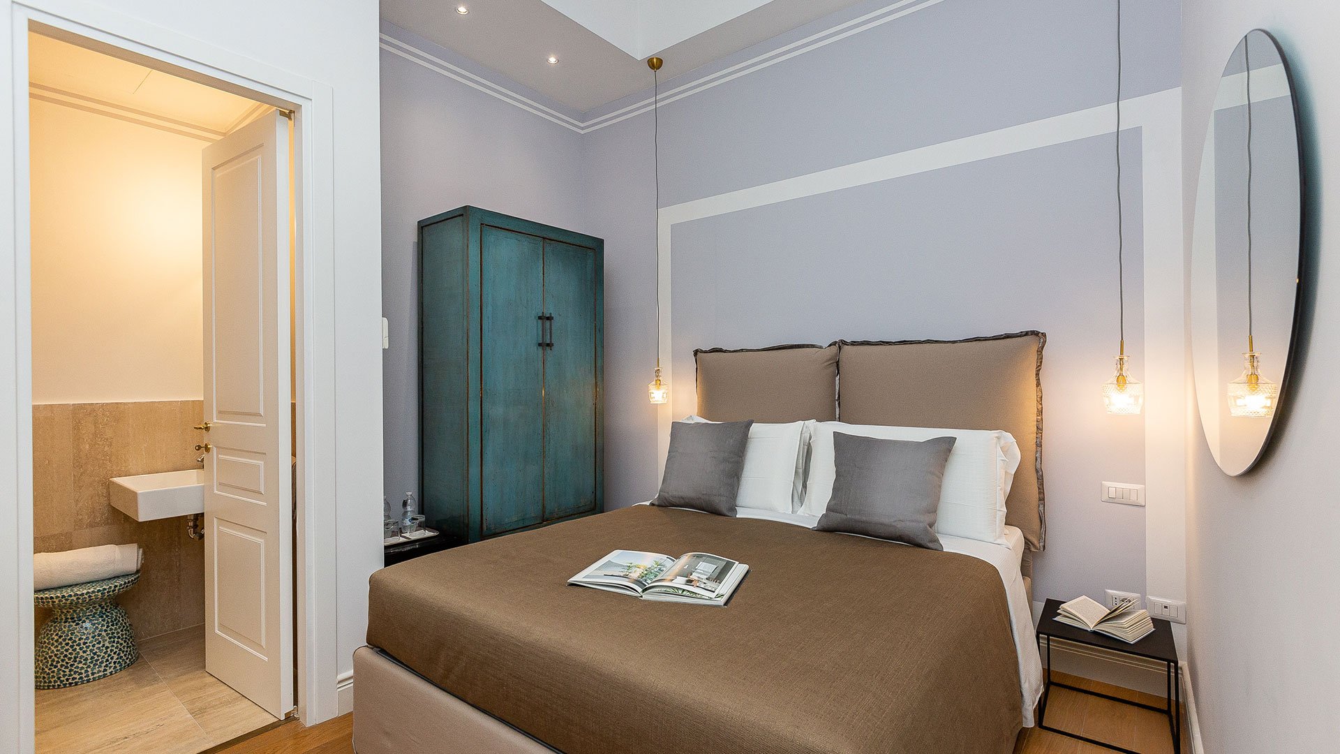 Superior Room1