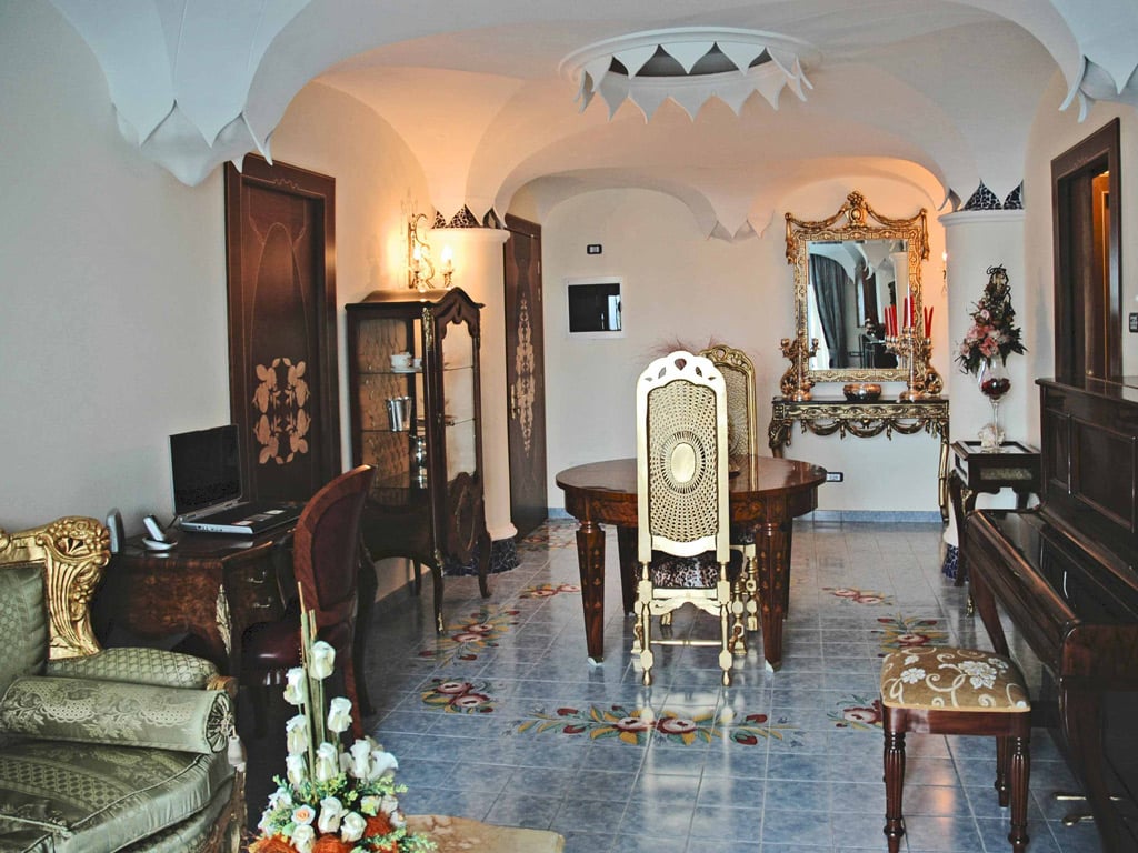 Royal Suite3 Royal Suite3