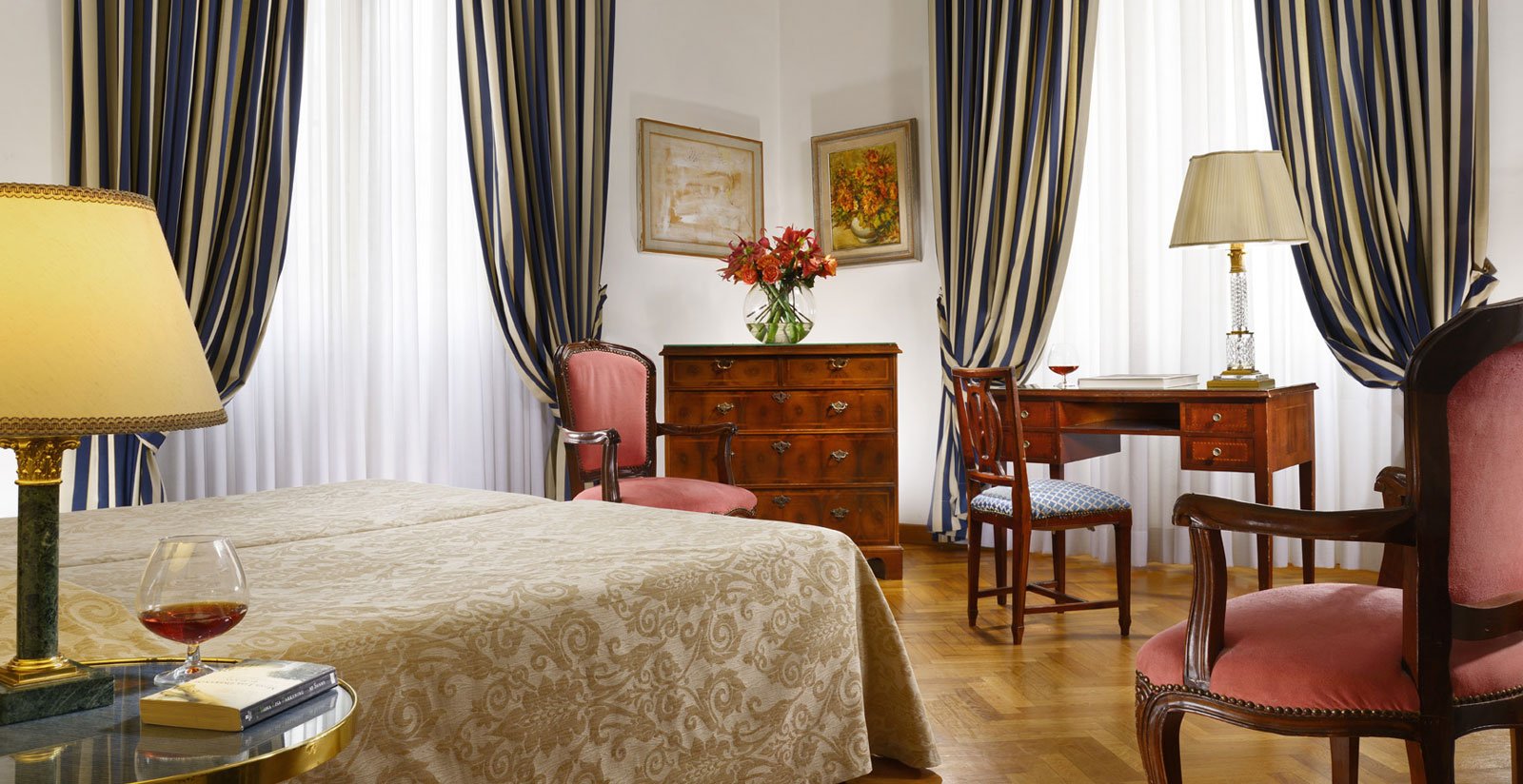 Hotel with parking in the center of Florence11 Hotel with parking in the center of Florence11