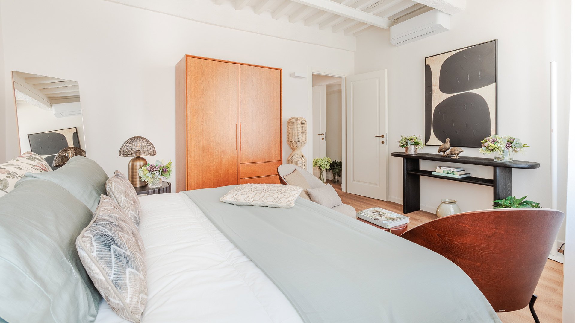 Letizia Mirror7