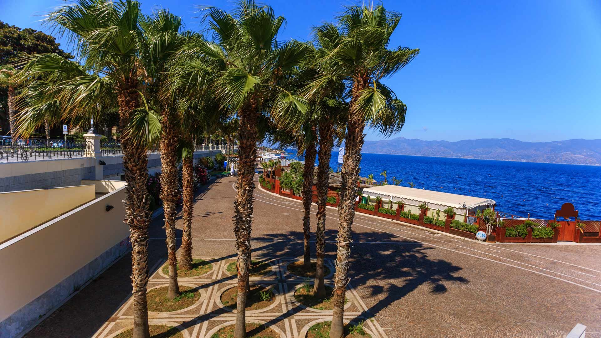 Reggio Calabria and its surroundings3