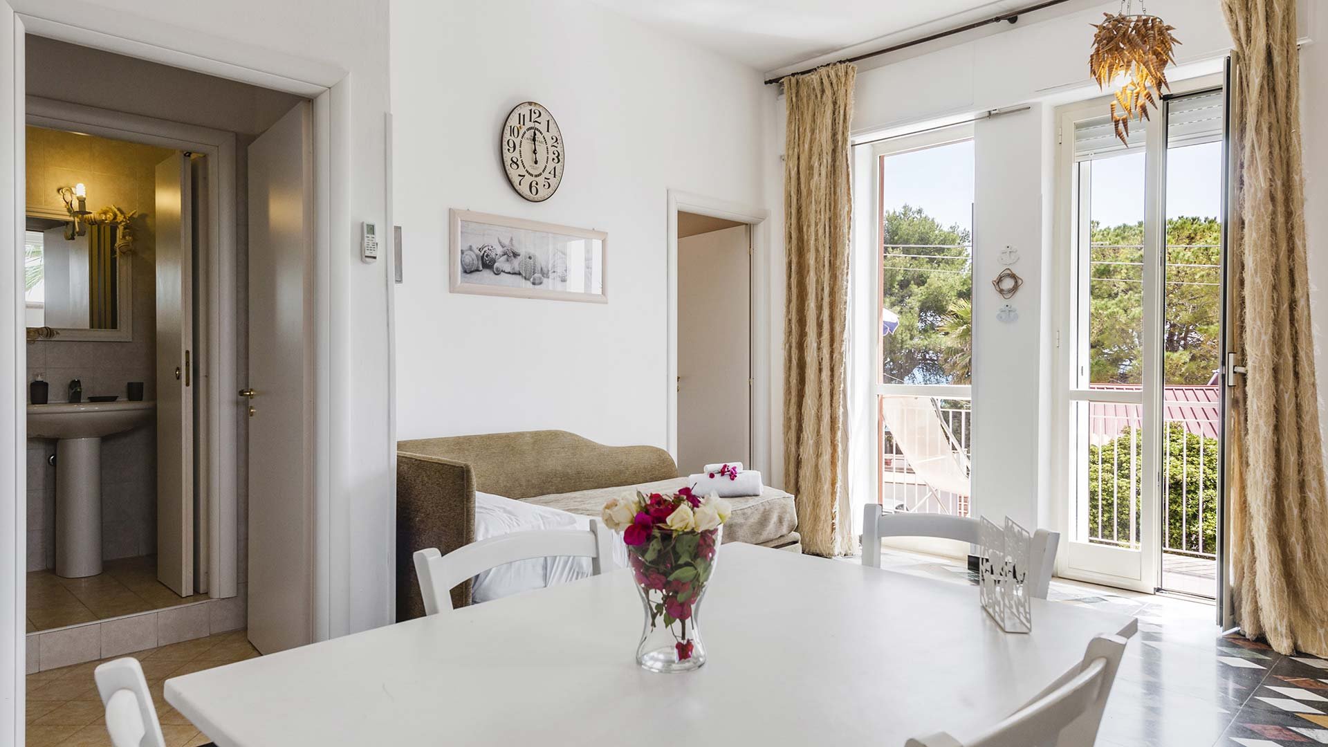 Bilocale Prestige con Balcone3