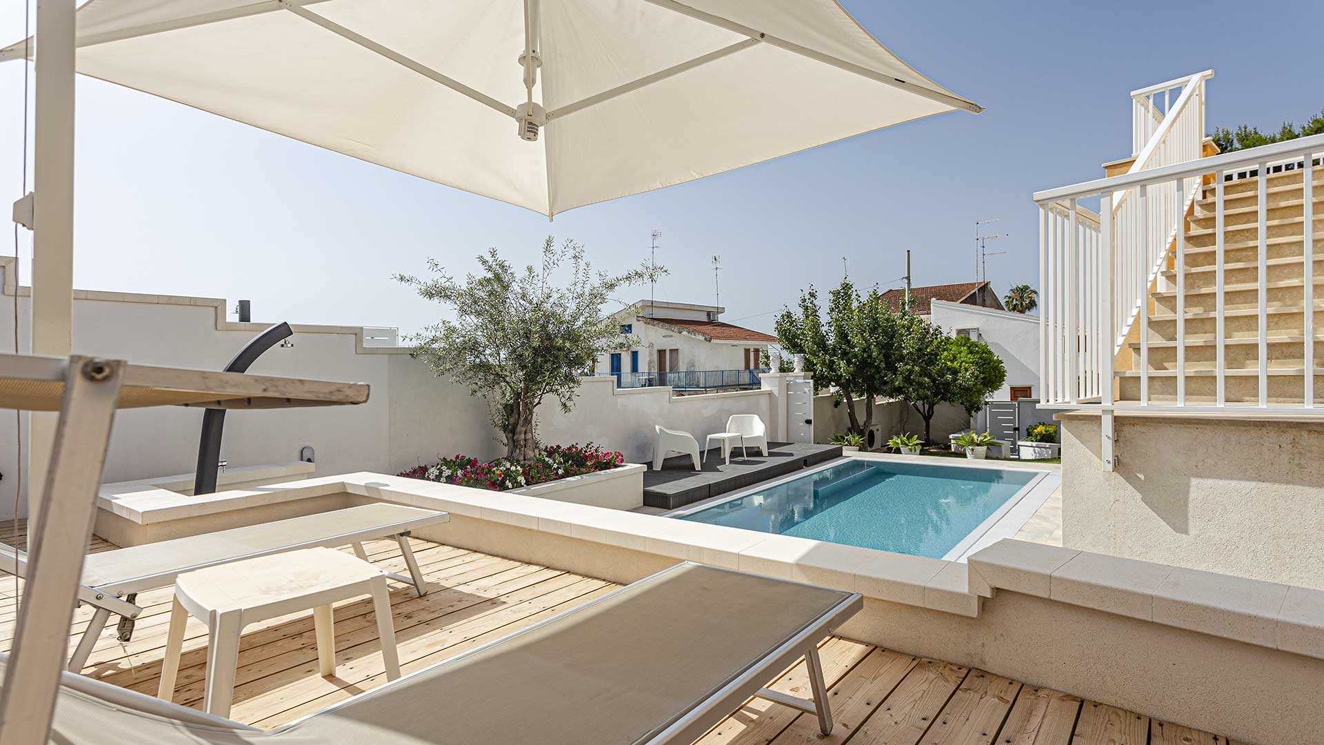 Luxury villa Urania con piscina2