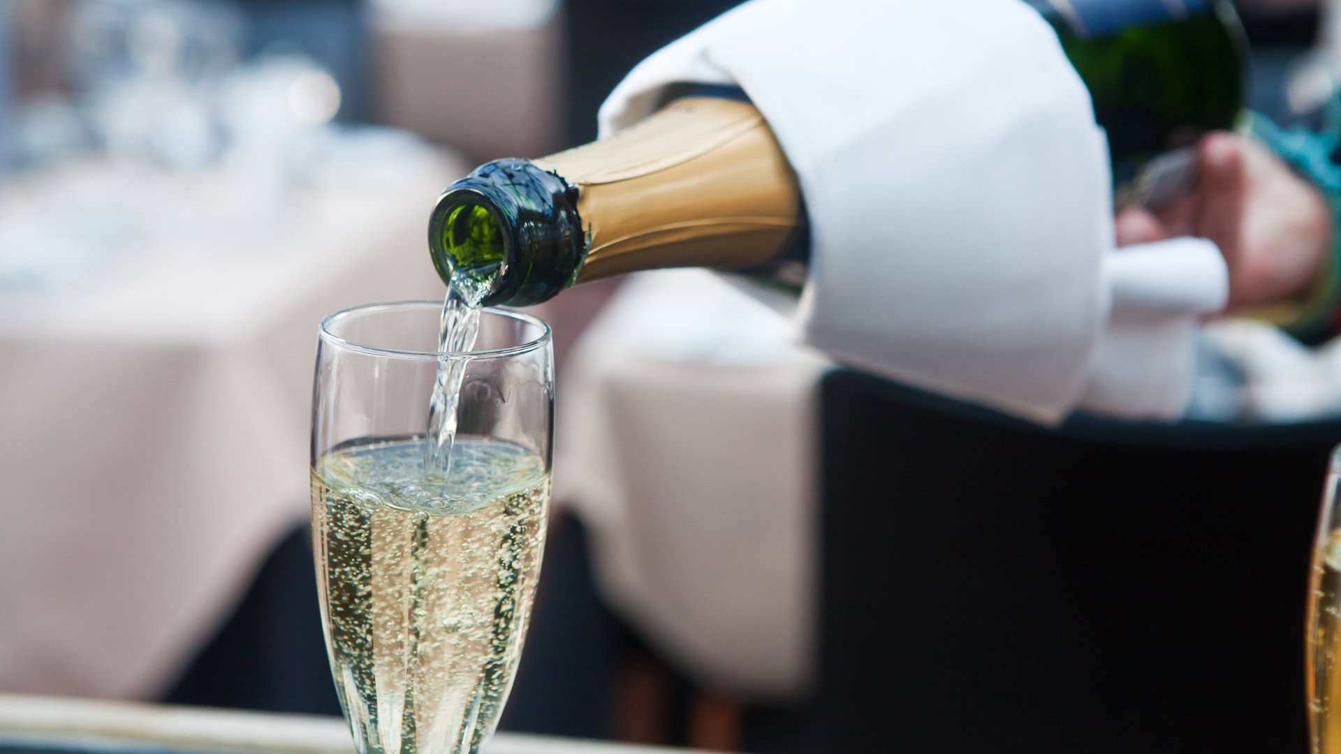 Bollinger arrives at Diana Gourmet 2