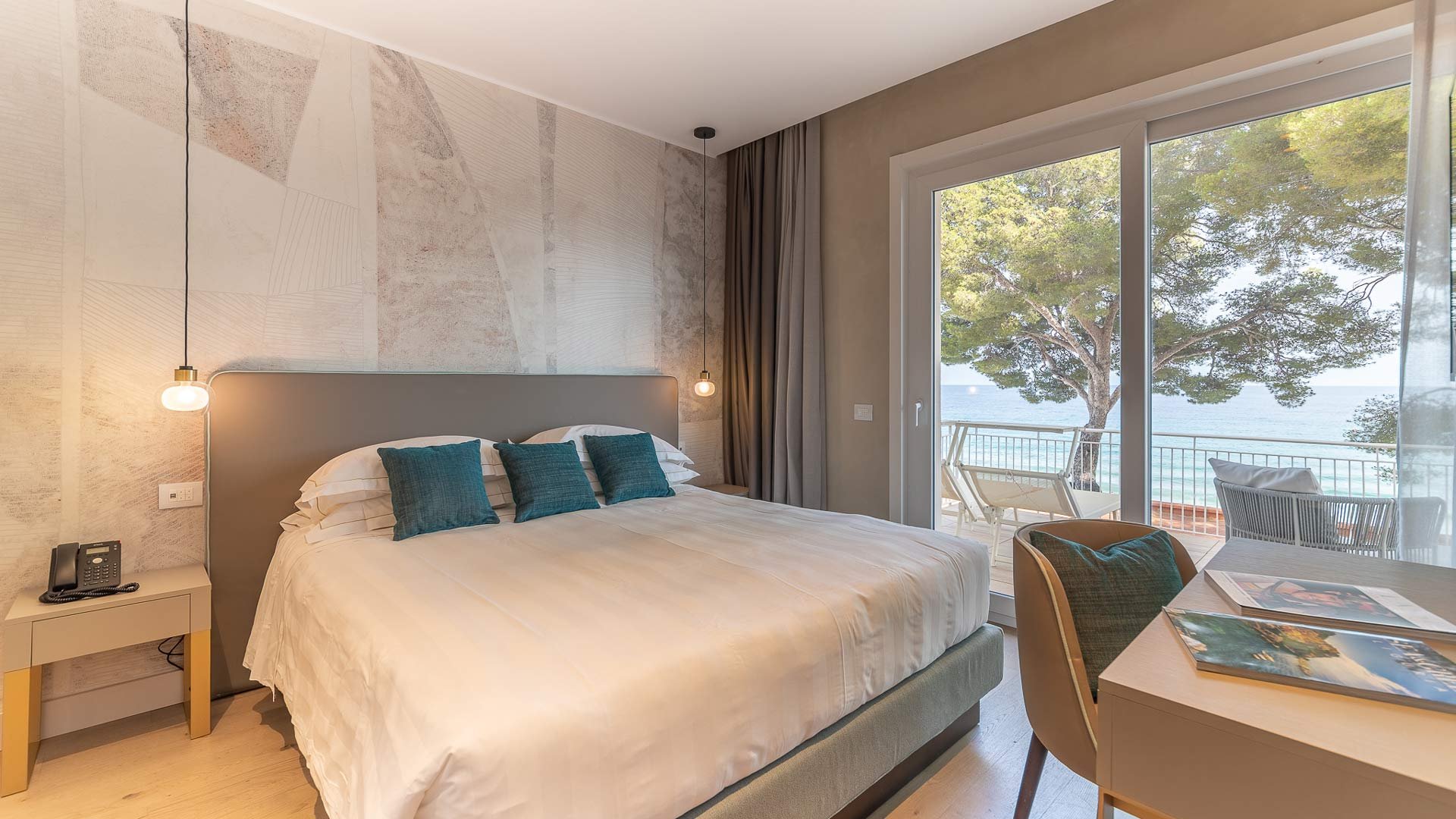 Discover elegance and comfort at Diana Grand Hotel6