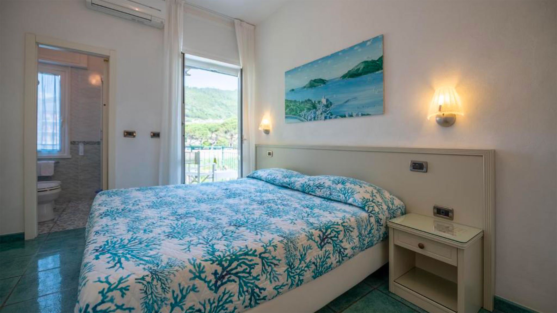 Hotel Riviera 7