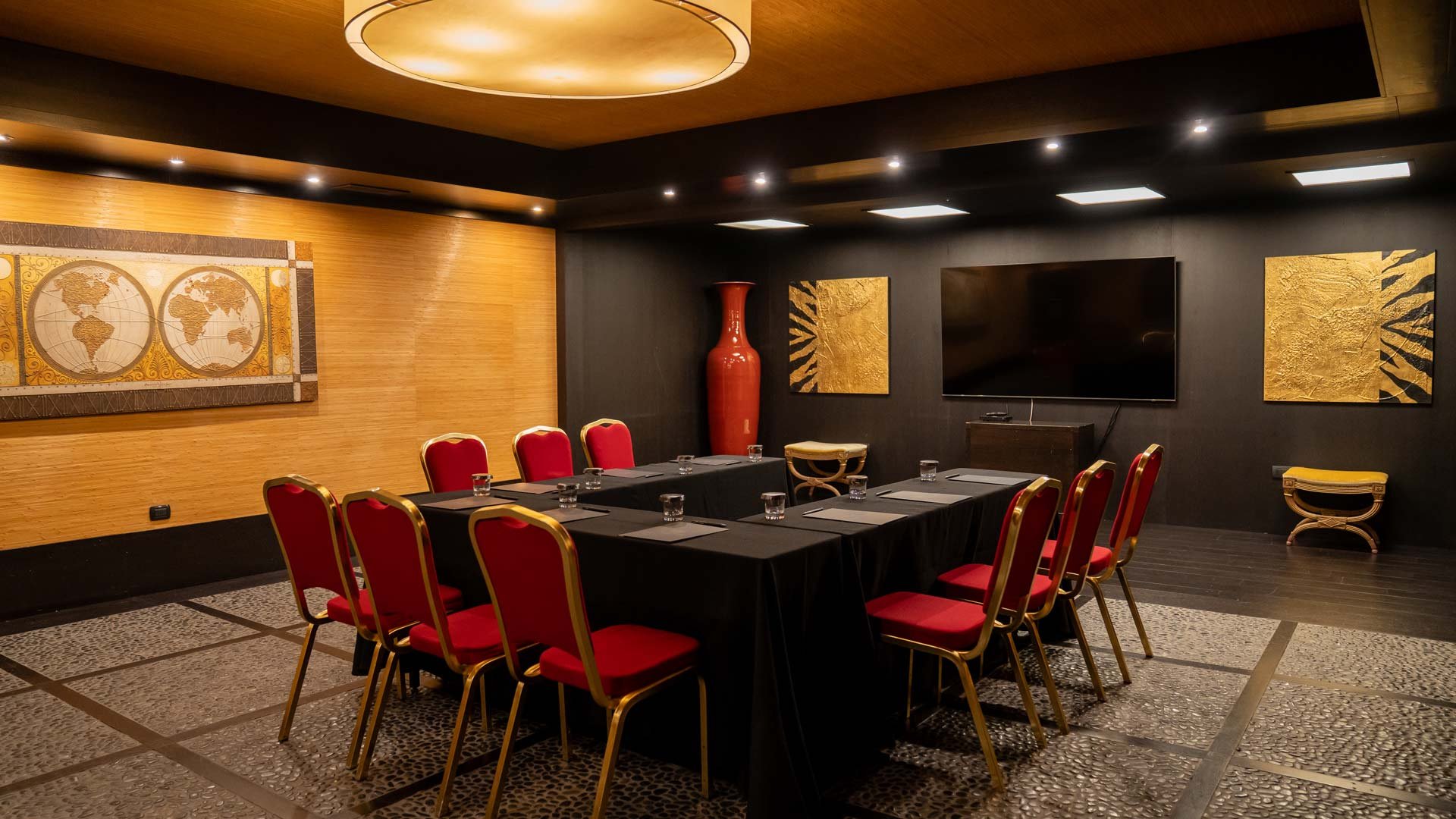 Room Centurion7