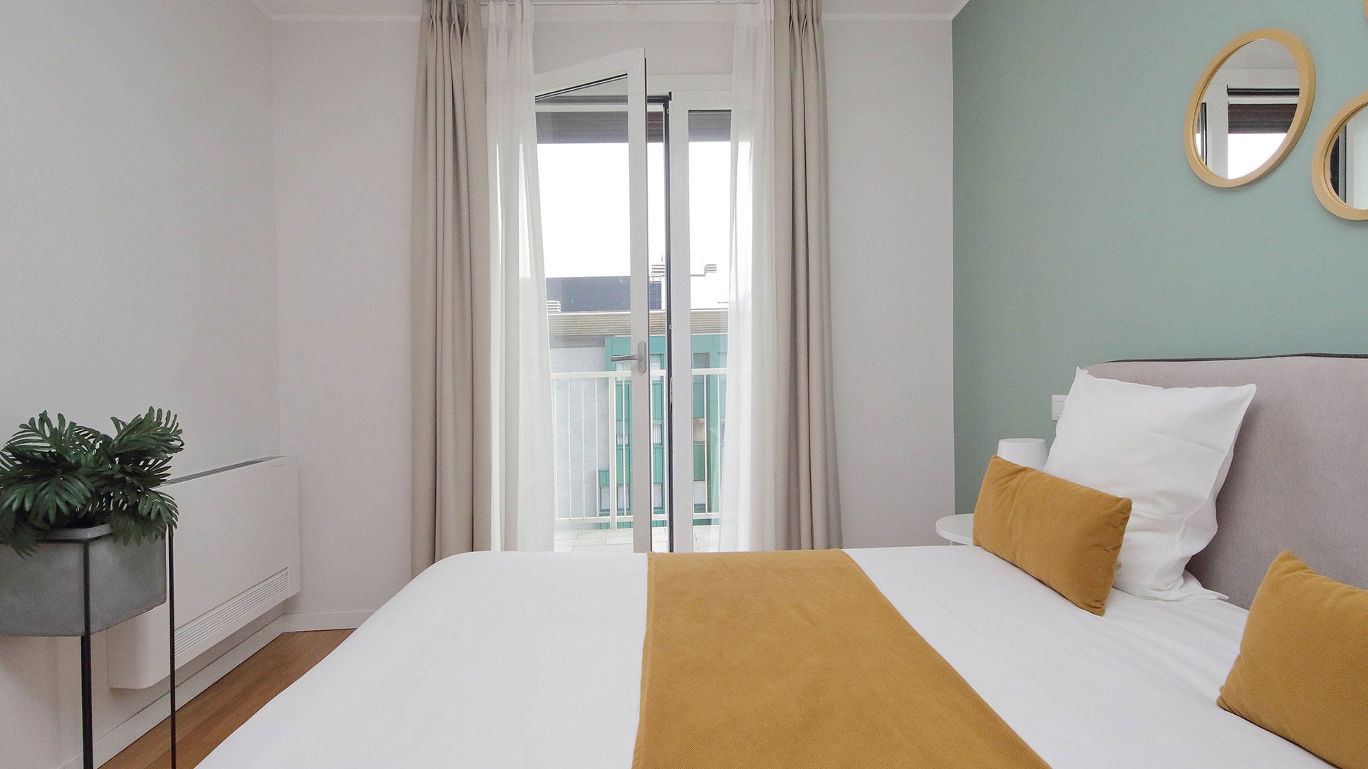 Superior One-Bedroom Apartment1