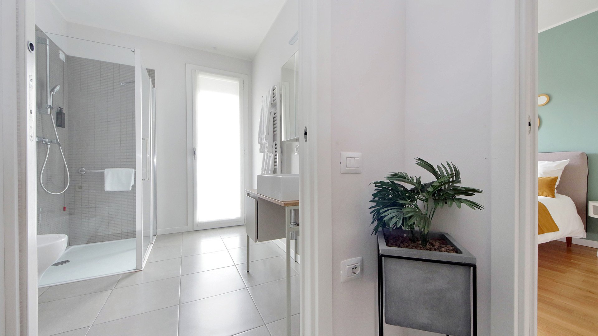 Executive Skyline Two-Bedroom Apartment4