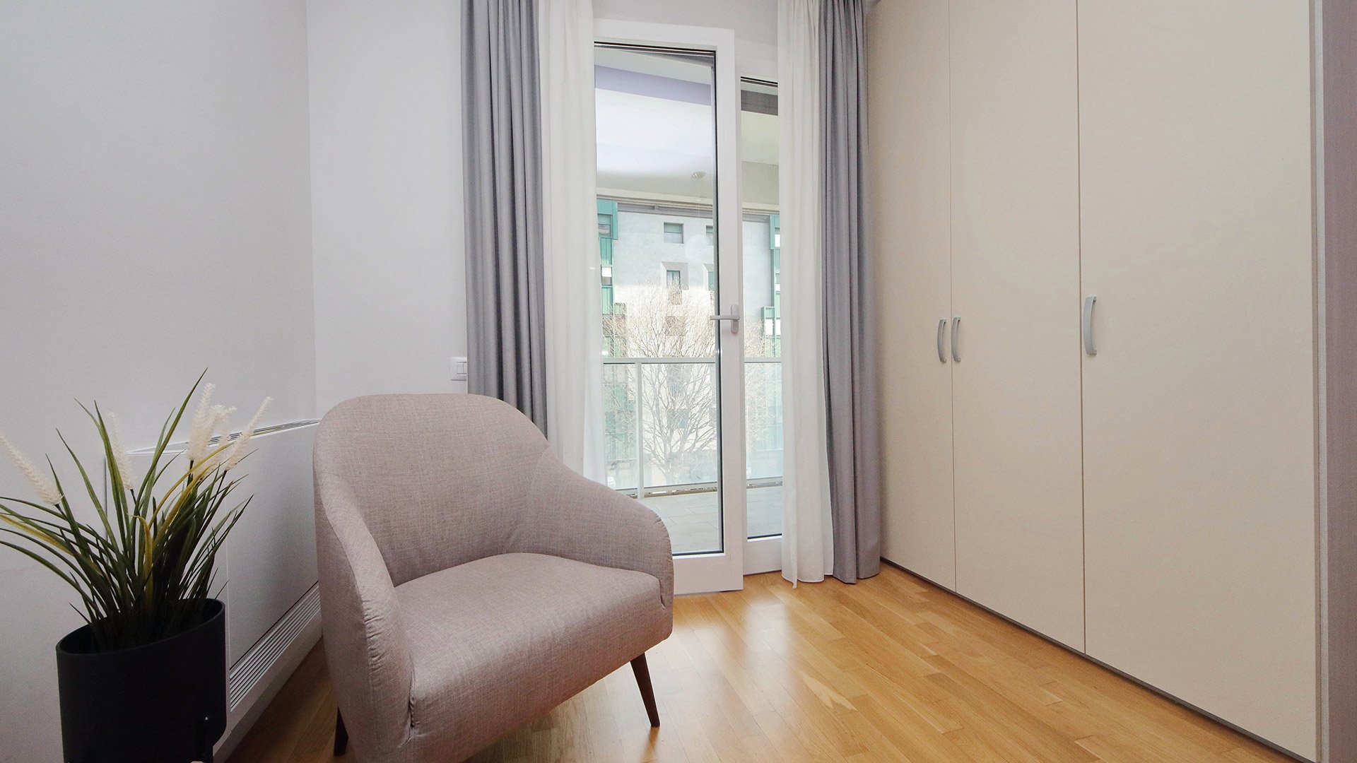Executive Two-Bedroom Apartment4