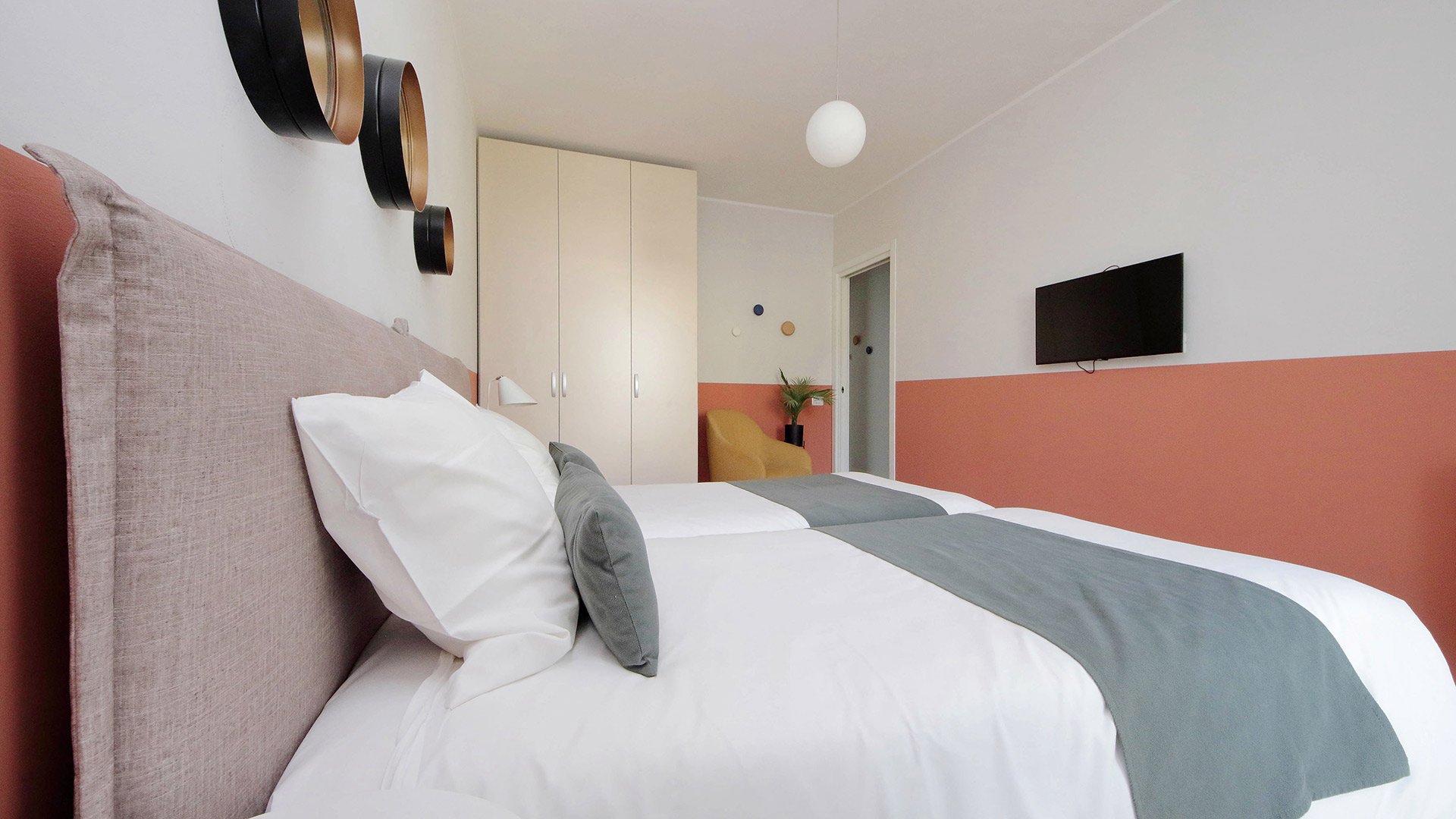 Executive Two-Bedroom Apartment9