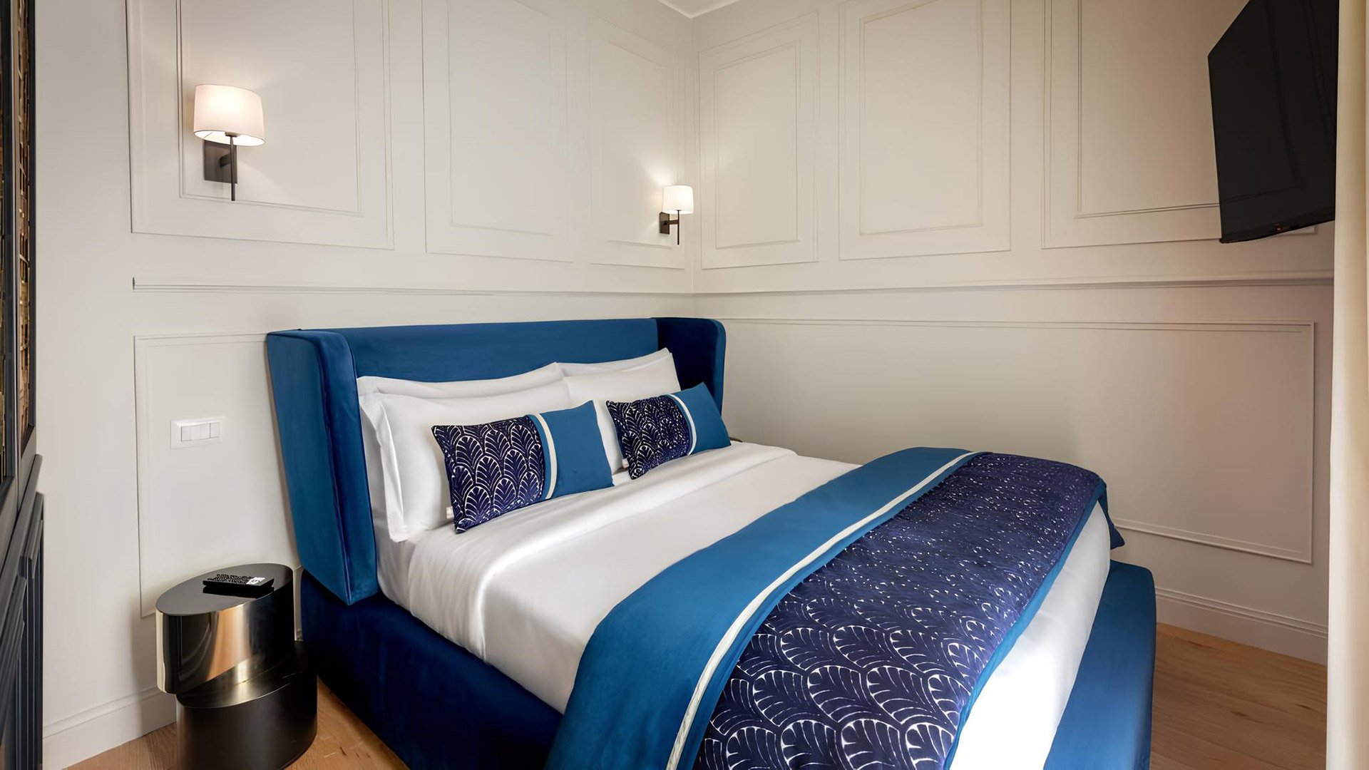 Small Room2