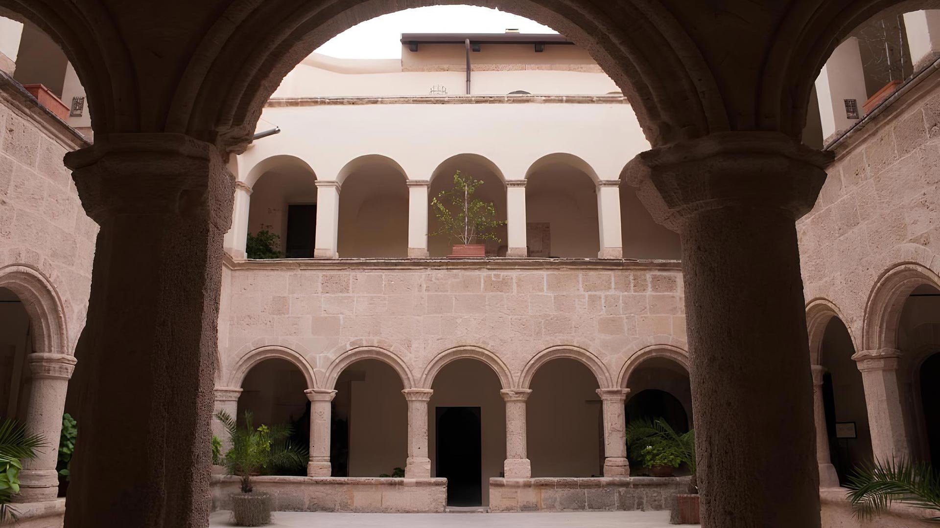 Chiostro5