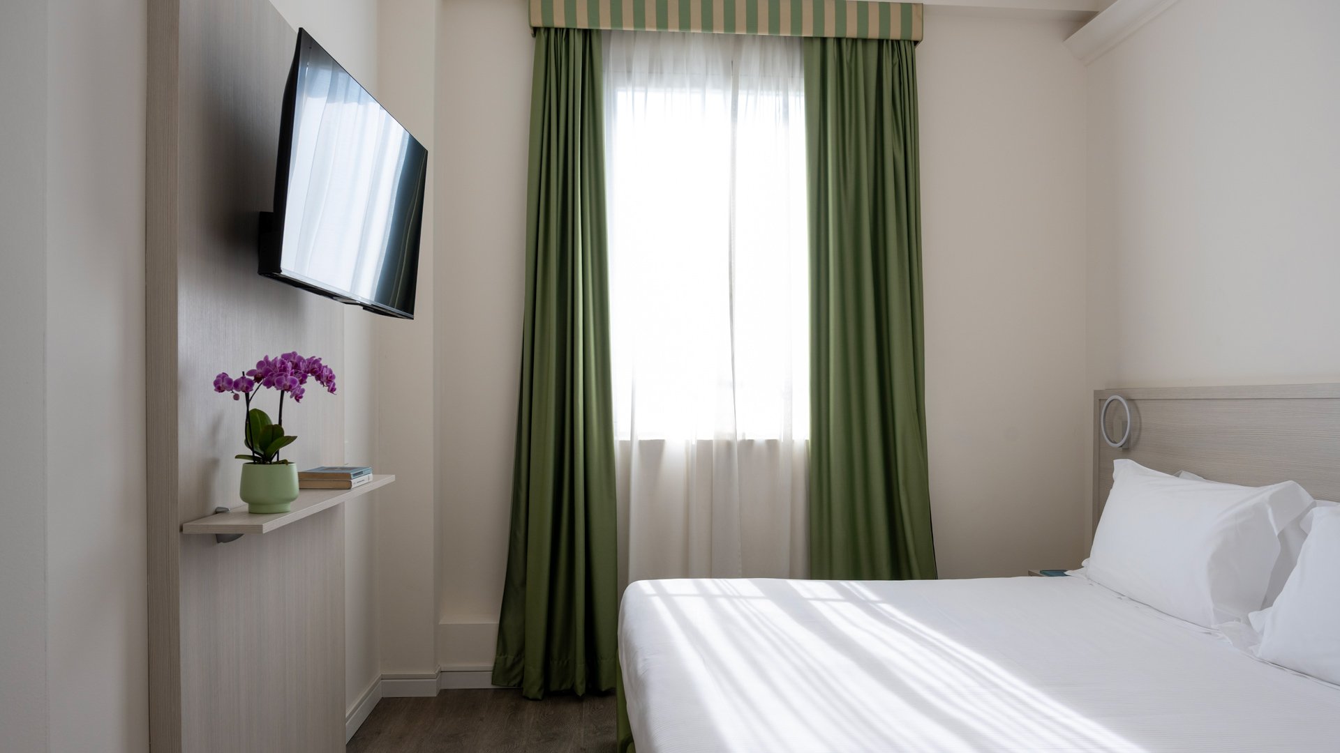 Hotel3