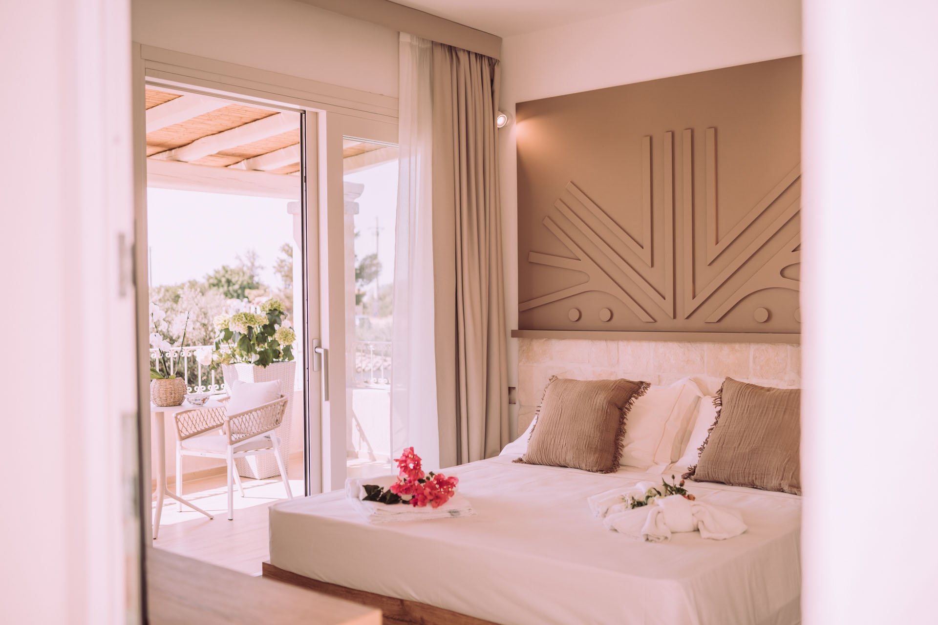 Deluxe Room6