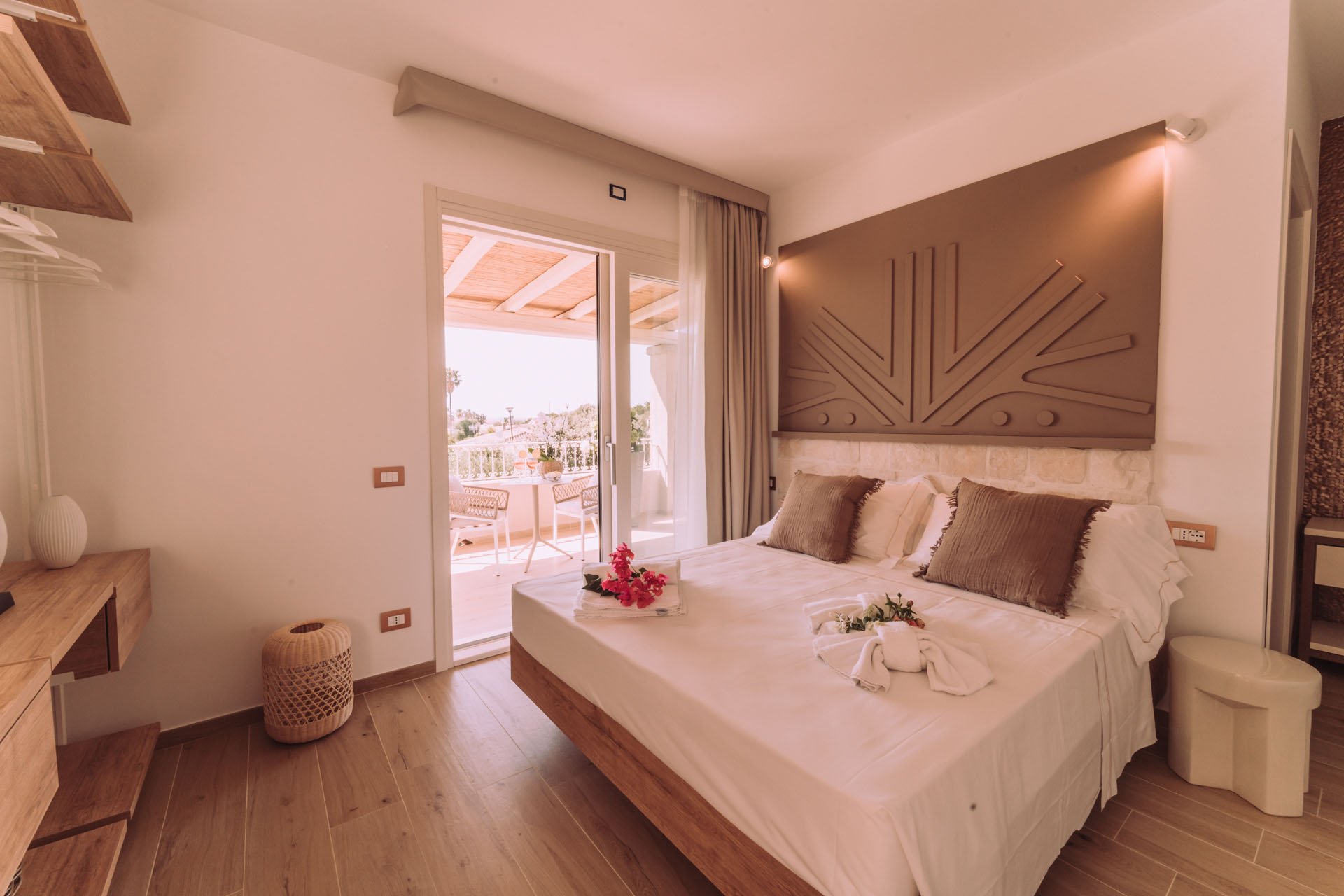 Deluxe Room4