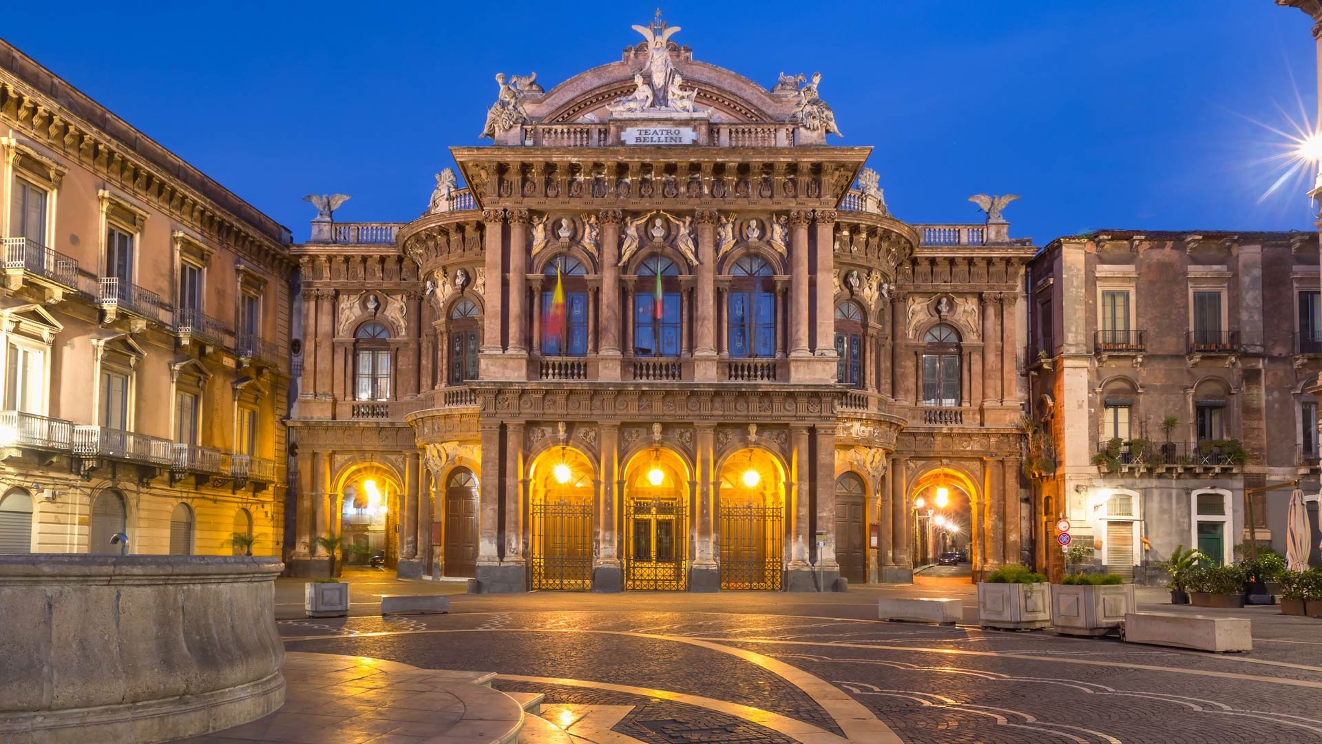 catania/teatro-massimo.jpg