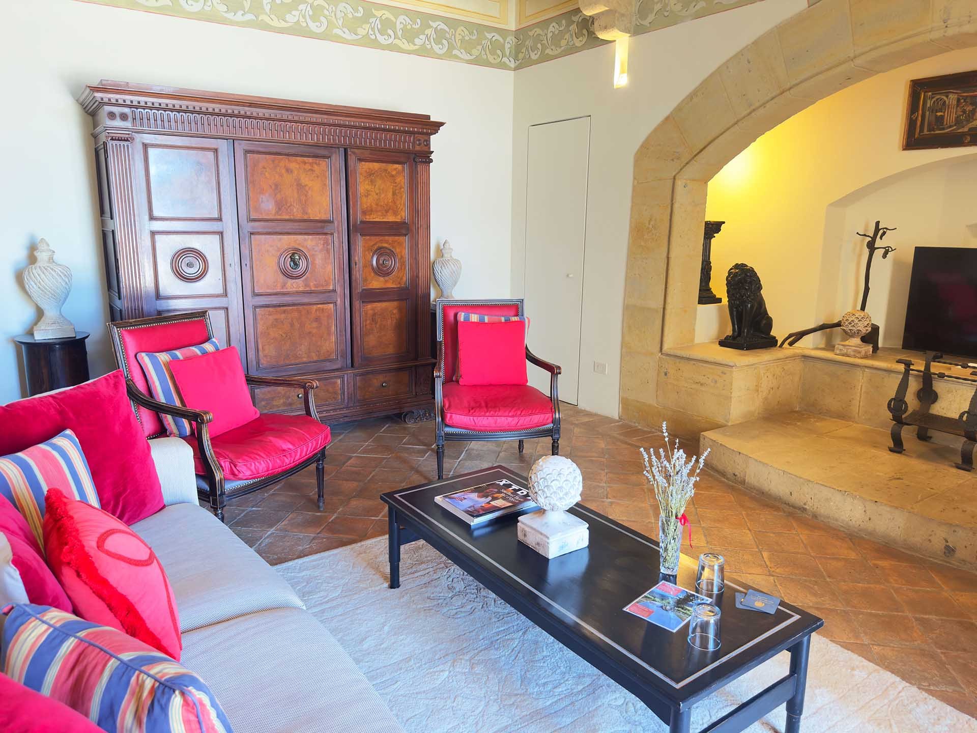 Suite con tre camere da letto con terrazza e piscina 8 Suite con tre camere da letto con terrazza e piscina 8