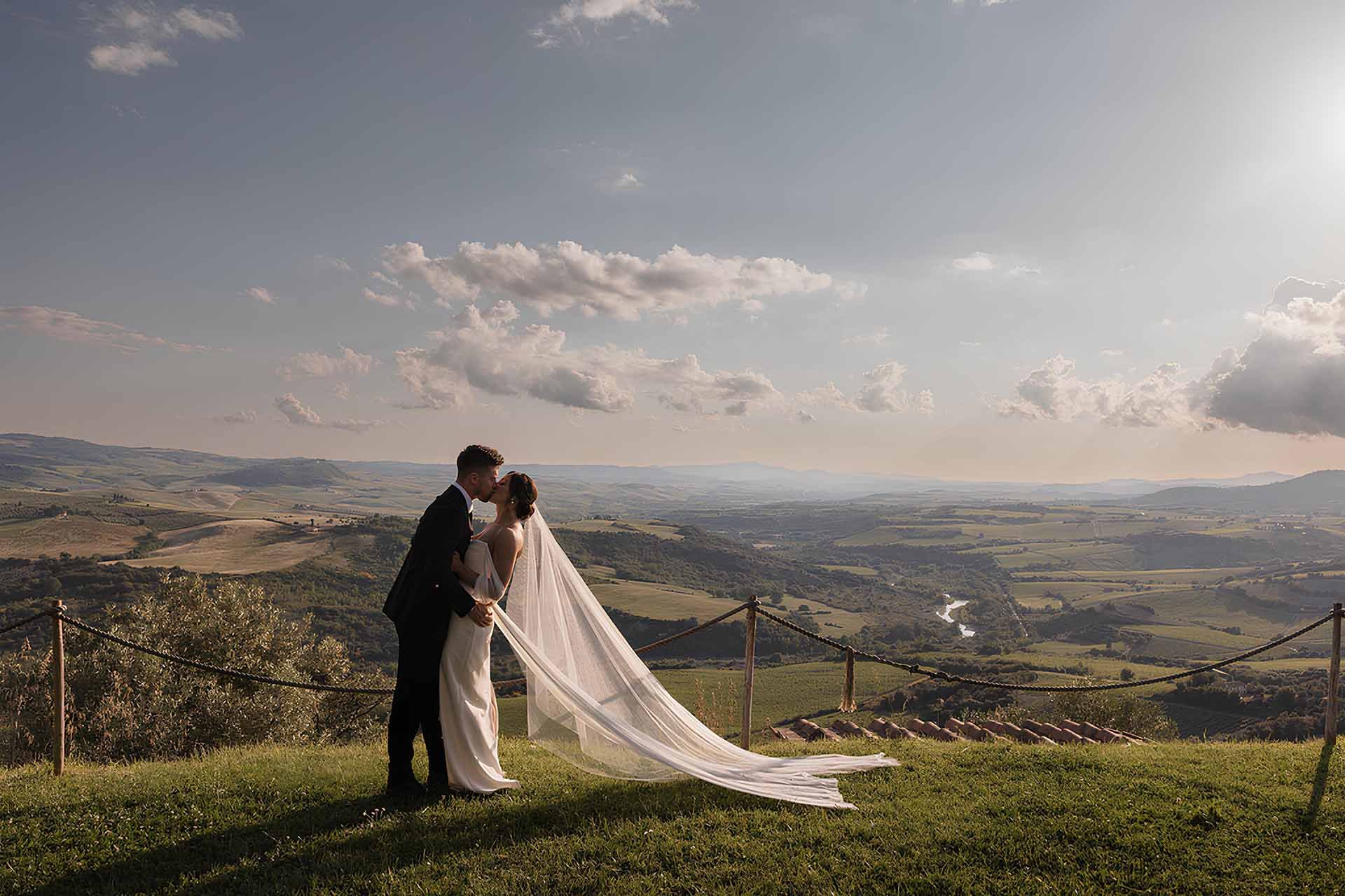 Weddings & Events5 Weddings & Events5