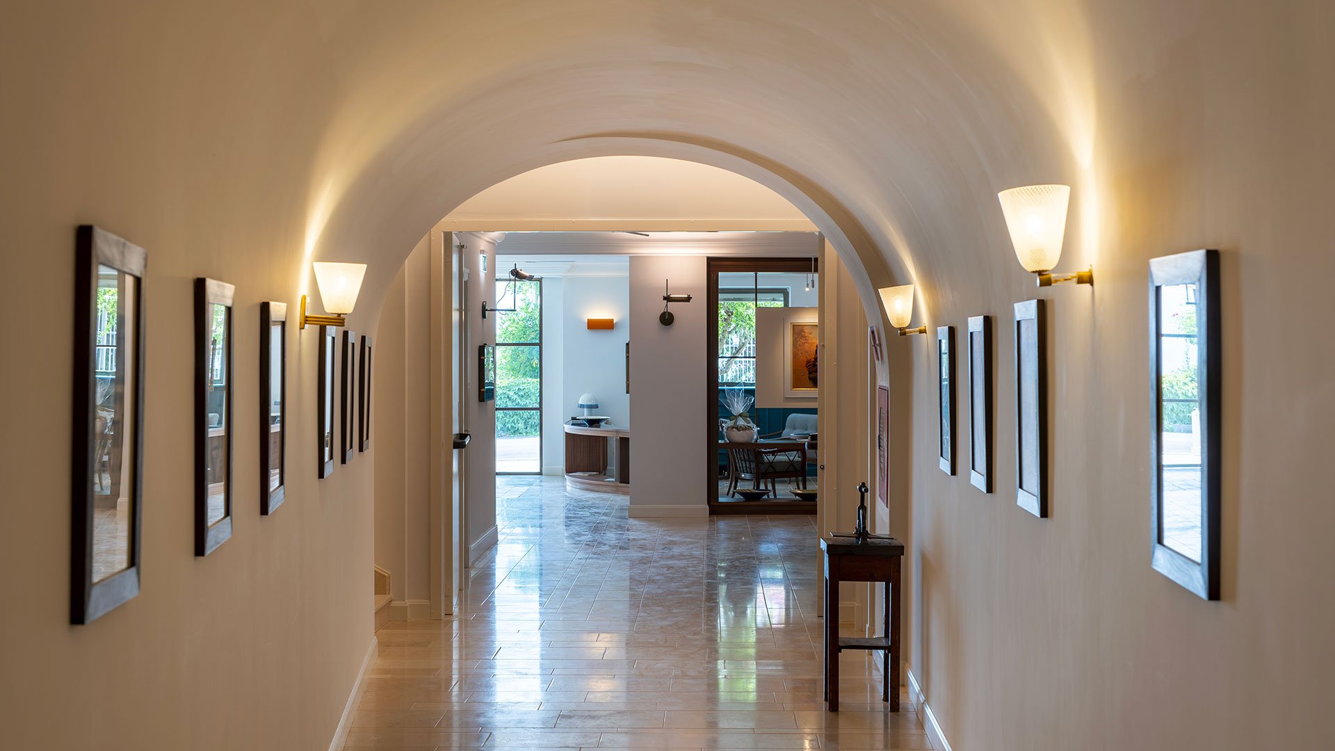 Gallery 365